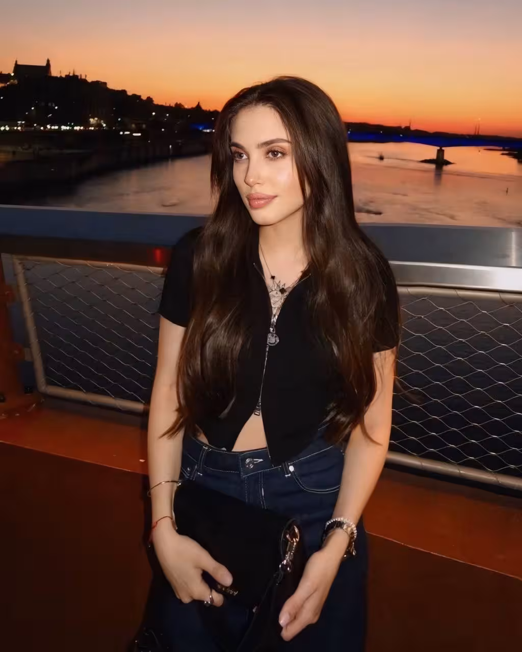 Oleksandra older ukraine brides