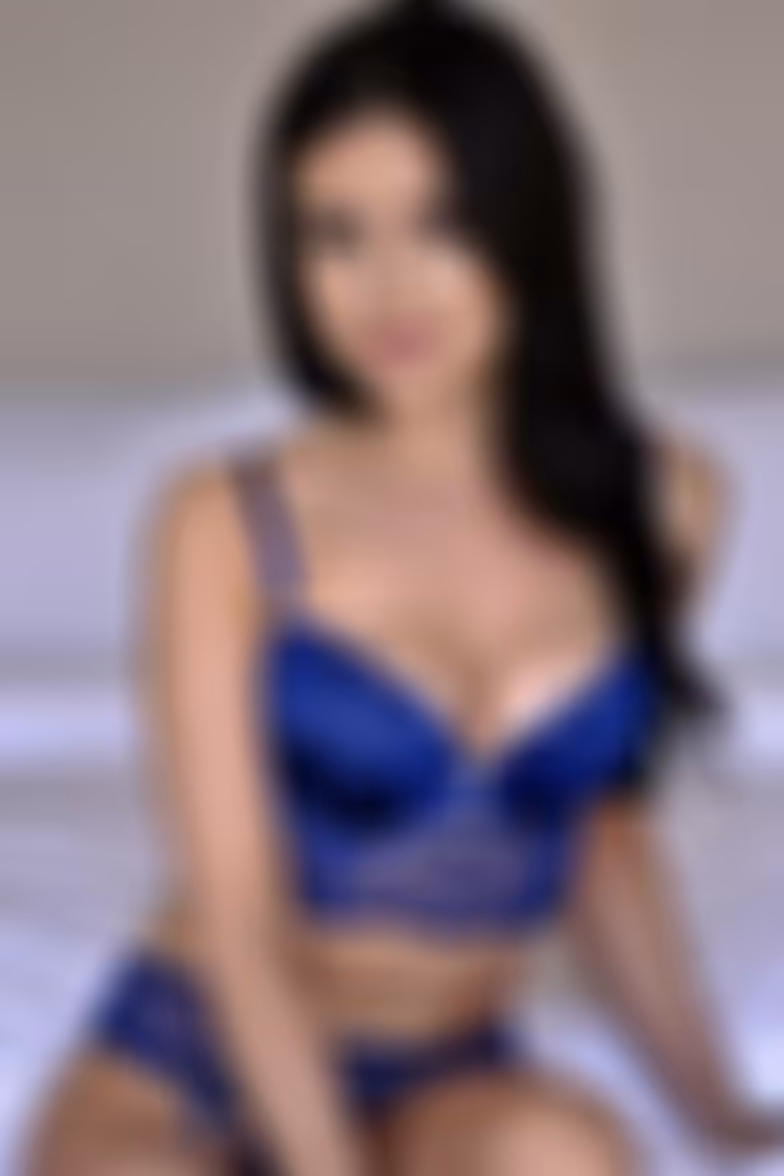 Ekaterina who pays for wedding in ukraine