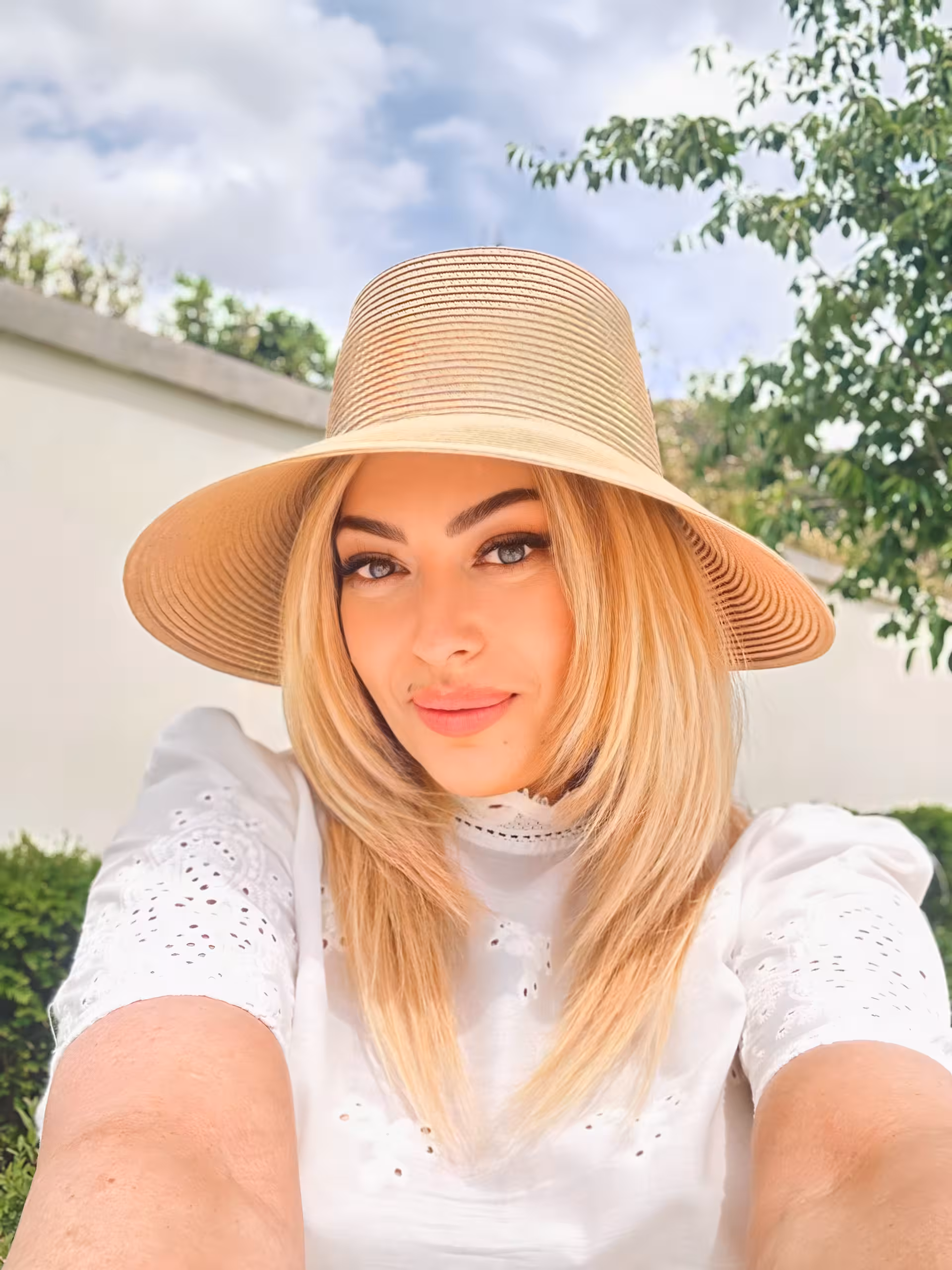 Halyna ukraine brides girl