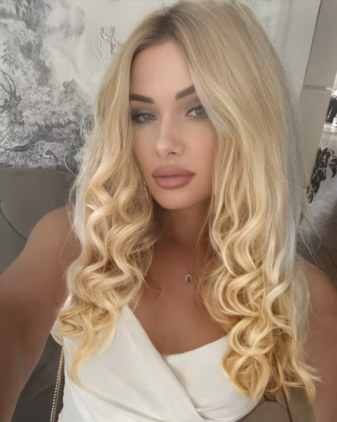 Oksana who pays for wedding in ukraine