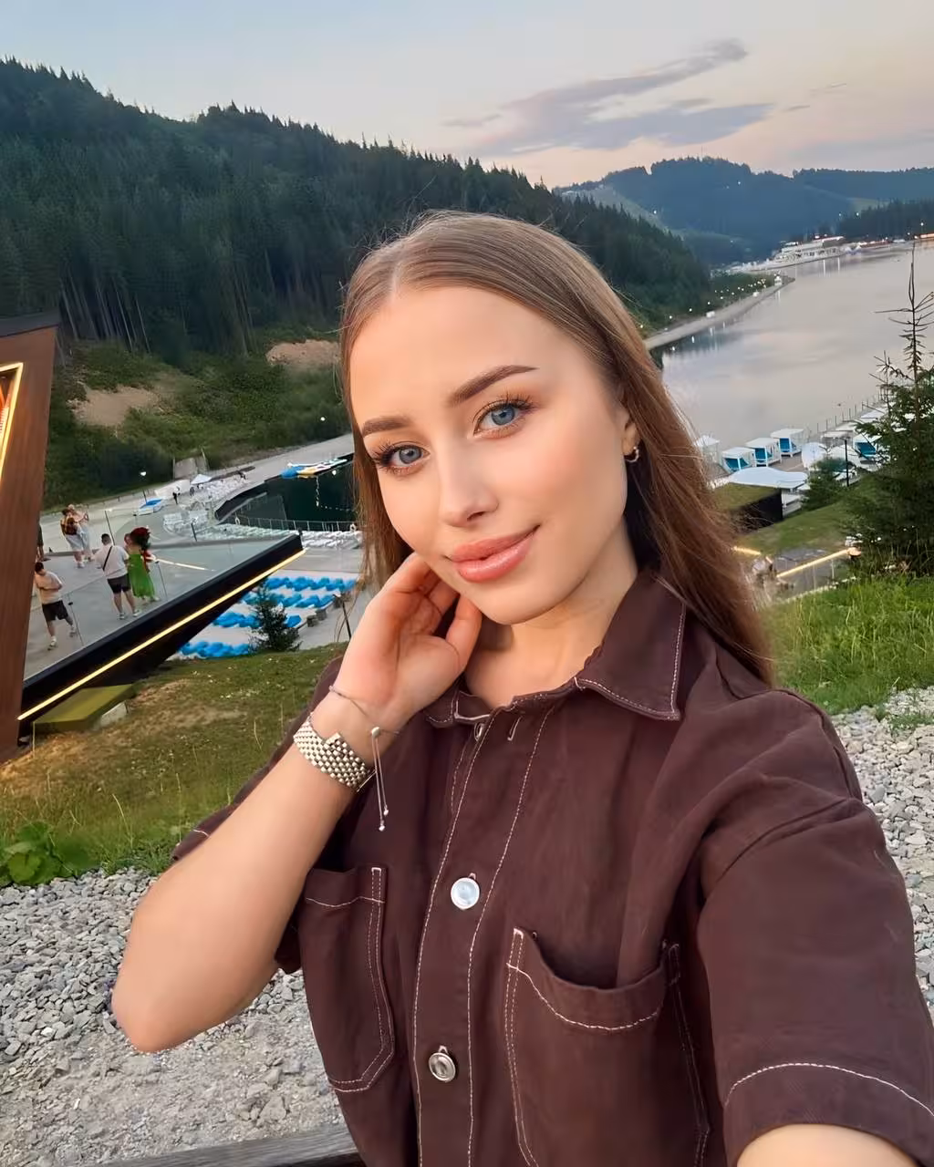 Veronika 21 Ivano-Frankivsk Ukraine I want to build dreams with you as your bride