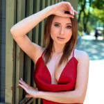 Julia 35 Odessa Ukraine Looking for a man who loves deeply to be his bride