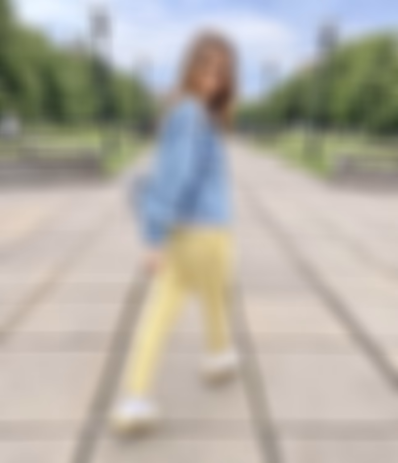 Olha 43 Nice France Looking for a man who truly cares to be his bride