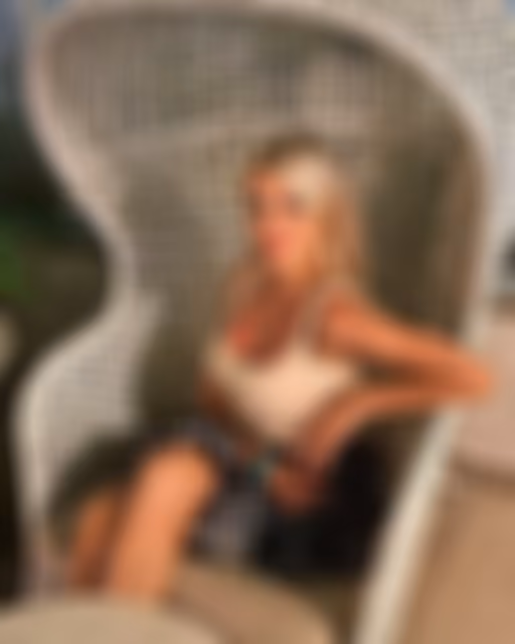 Anna 37 Kharkiv Ukraine Looking for my future partner to be his bride