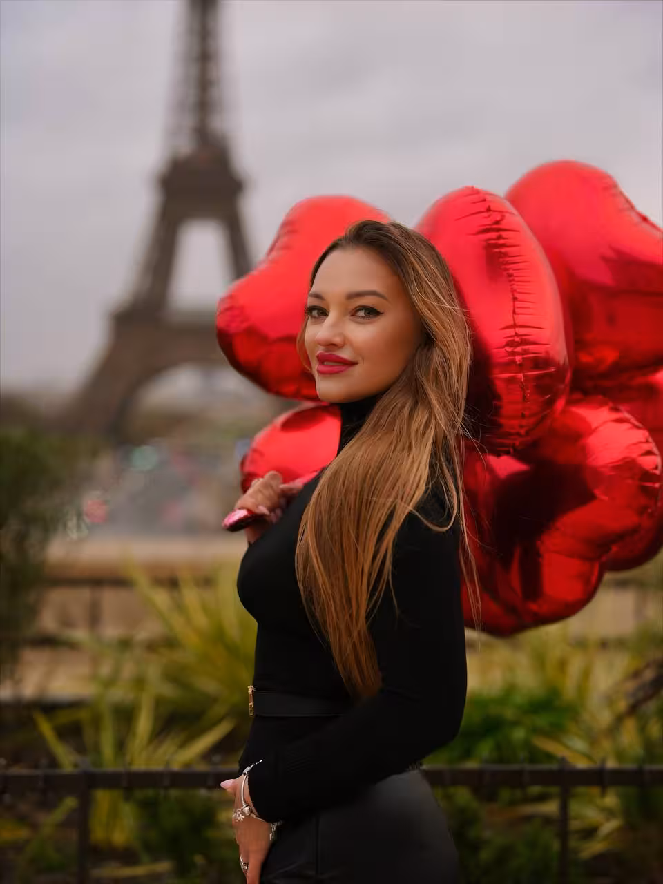 Alina 39 Athens Greece Looking for my perfect soulmate to make me a bride