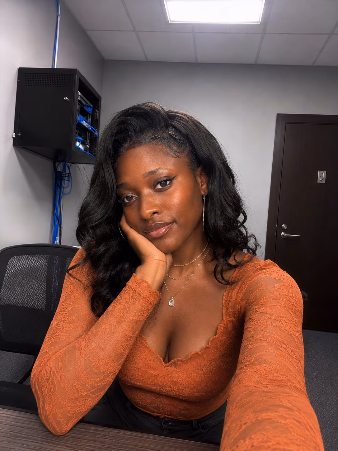 Sadiya 22 Abuja Niger Seeking a man who wants marriage and a bride