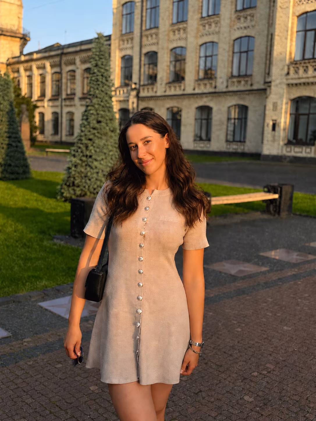 Alla 26 Kyiv   Ukraine I am a woman of tradition ready to be a bride