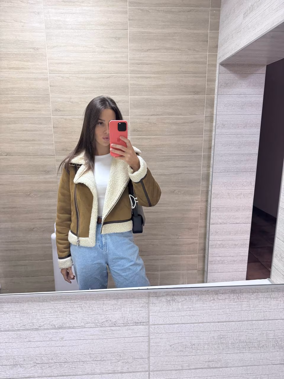 Alla 26 Kyiv   Ukraine I am a woman of tradition ready to be a bride