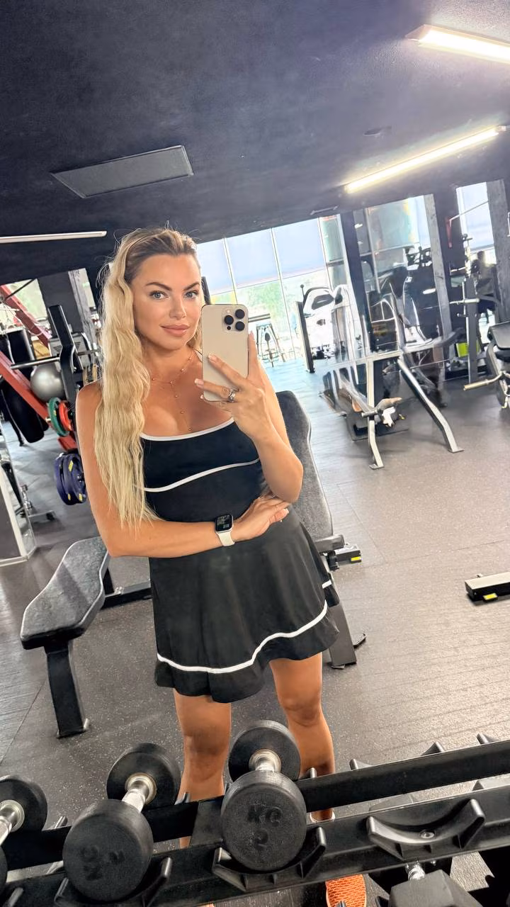 Daria 43 Kharkov Ukraine Looking for a faithful partner to be his bride
