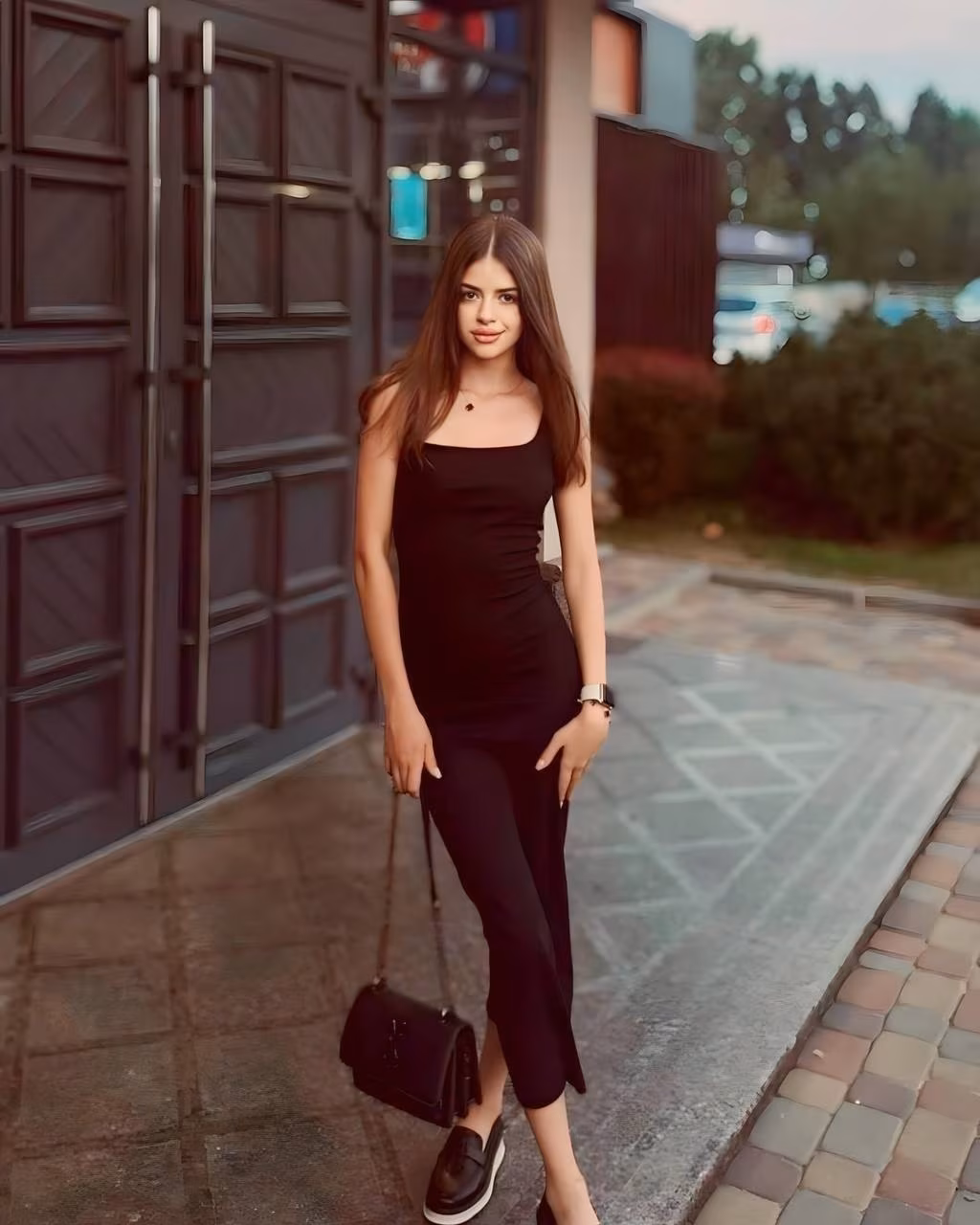 Arina 18 Cherkasy Ukraine Looking for a man who truly cares to be his bride
