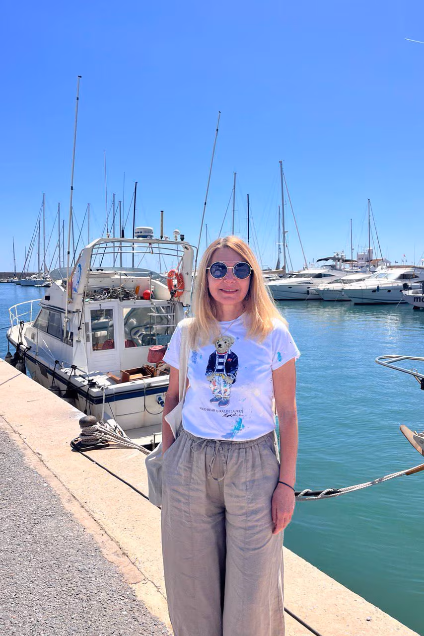 Alena 58 Kyiv  Ukraine Looking for a man with pure intentions to be his bride