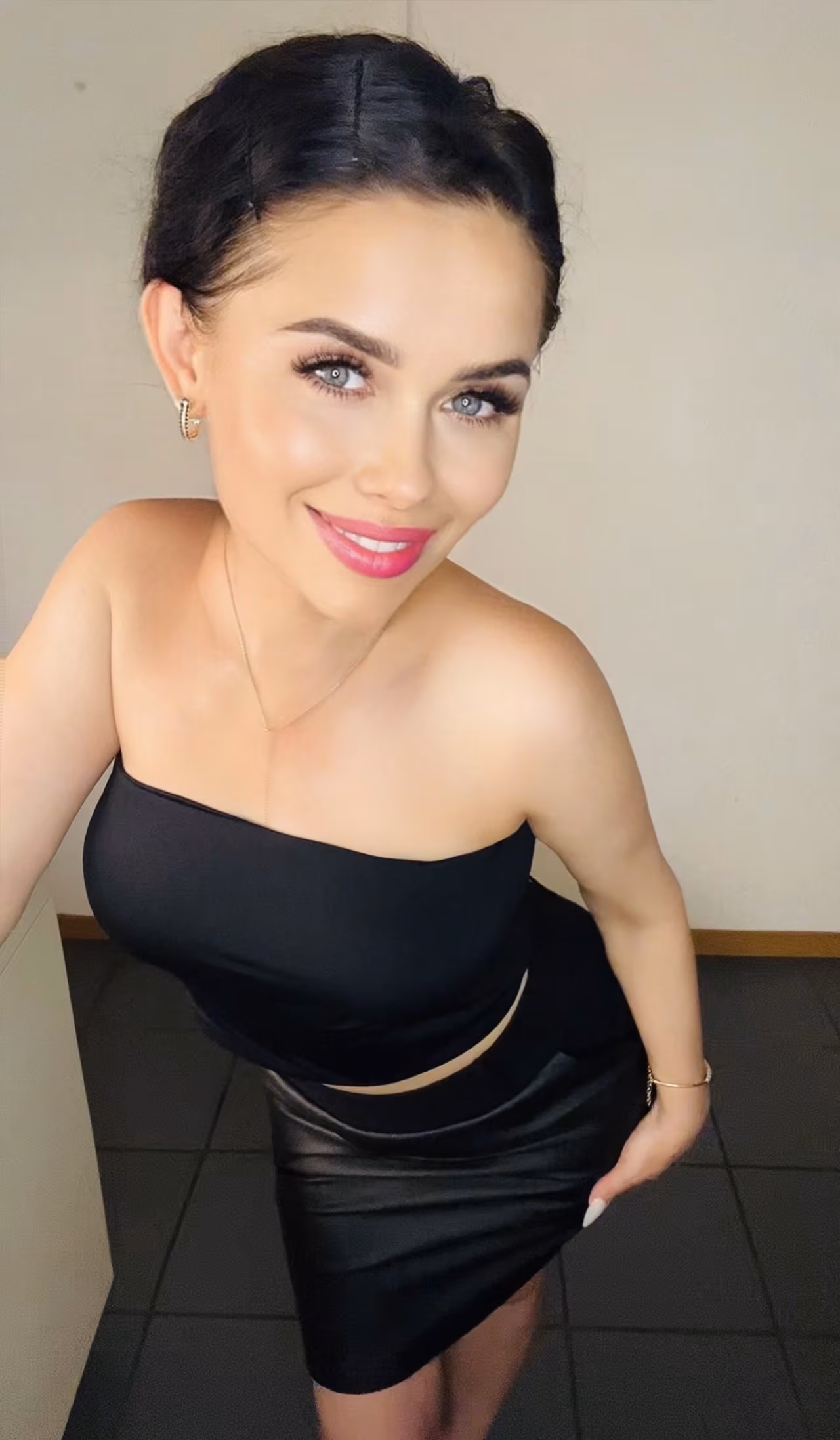 Tetiana 41 Fribourg Switzerland Looking for my beloved partner to be his bride