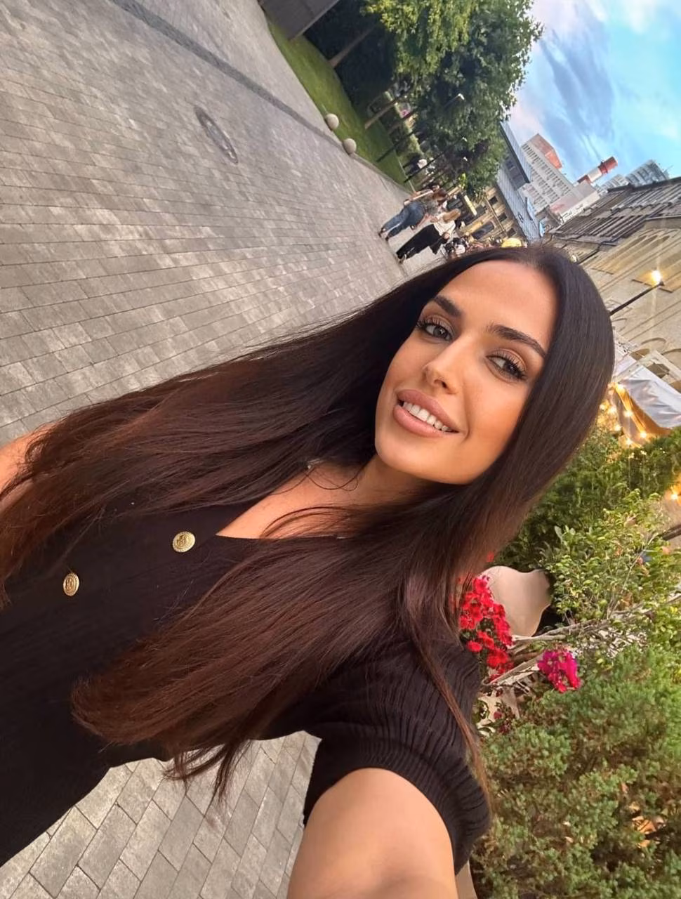 Roza 31 Kiev Ukraine Open to moving for the right man to be his bride