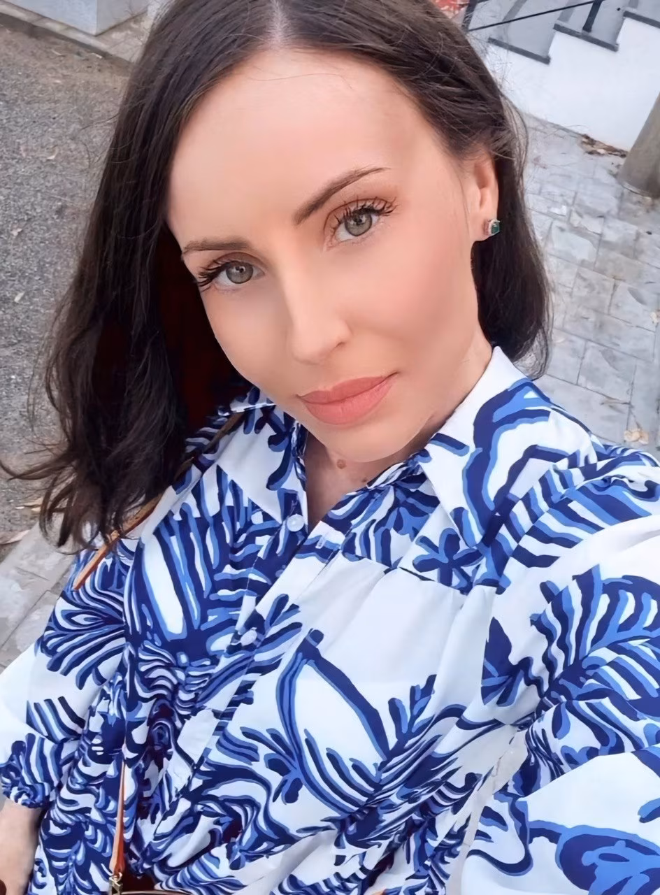 Ksusha 40 Kharkiv Ukraine Ready to bring you joy and love as your bride