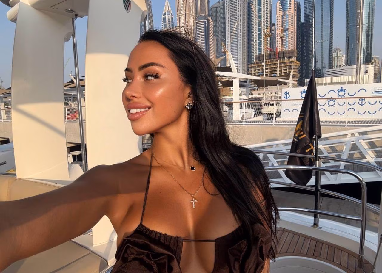 Yuliia 29 Dnipro Ukraine Ready to stand by my husband as your devoted bride