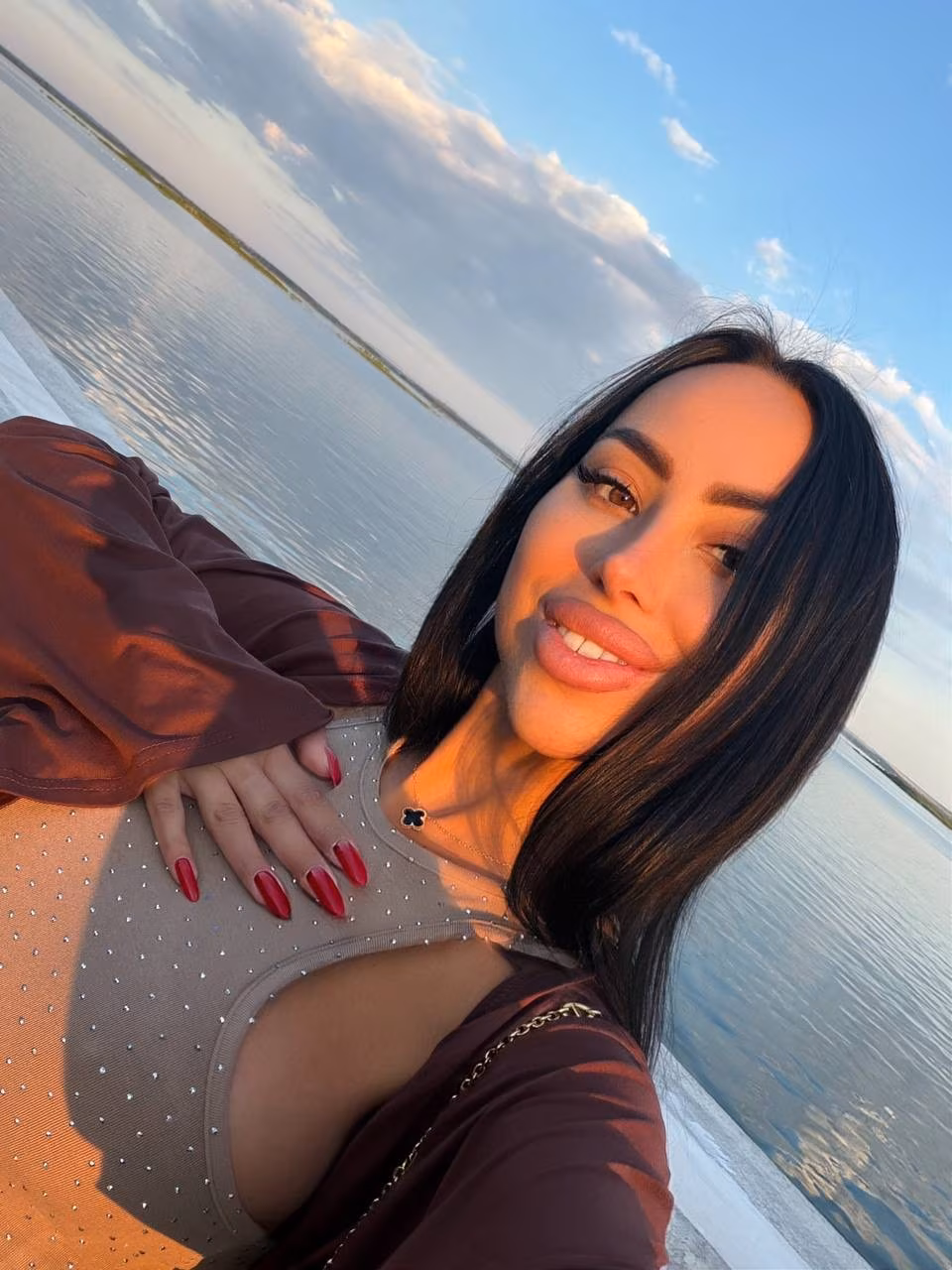 Yuliia 29 Dnipro Ukraine Ready to stand by my husband as your devoted bride