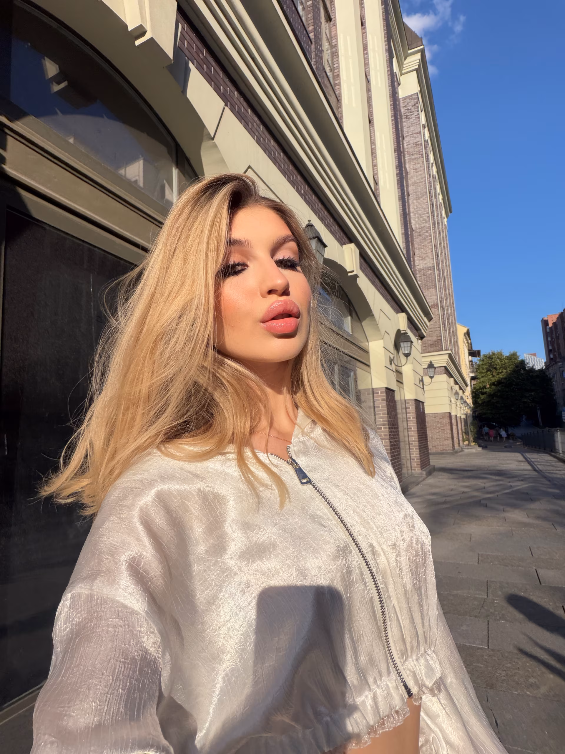 Lilia 20 Kyiv Ukraine Searching for a trustworthy man who wants a bride