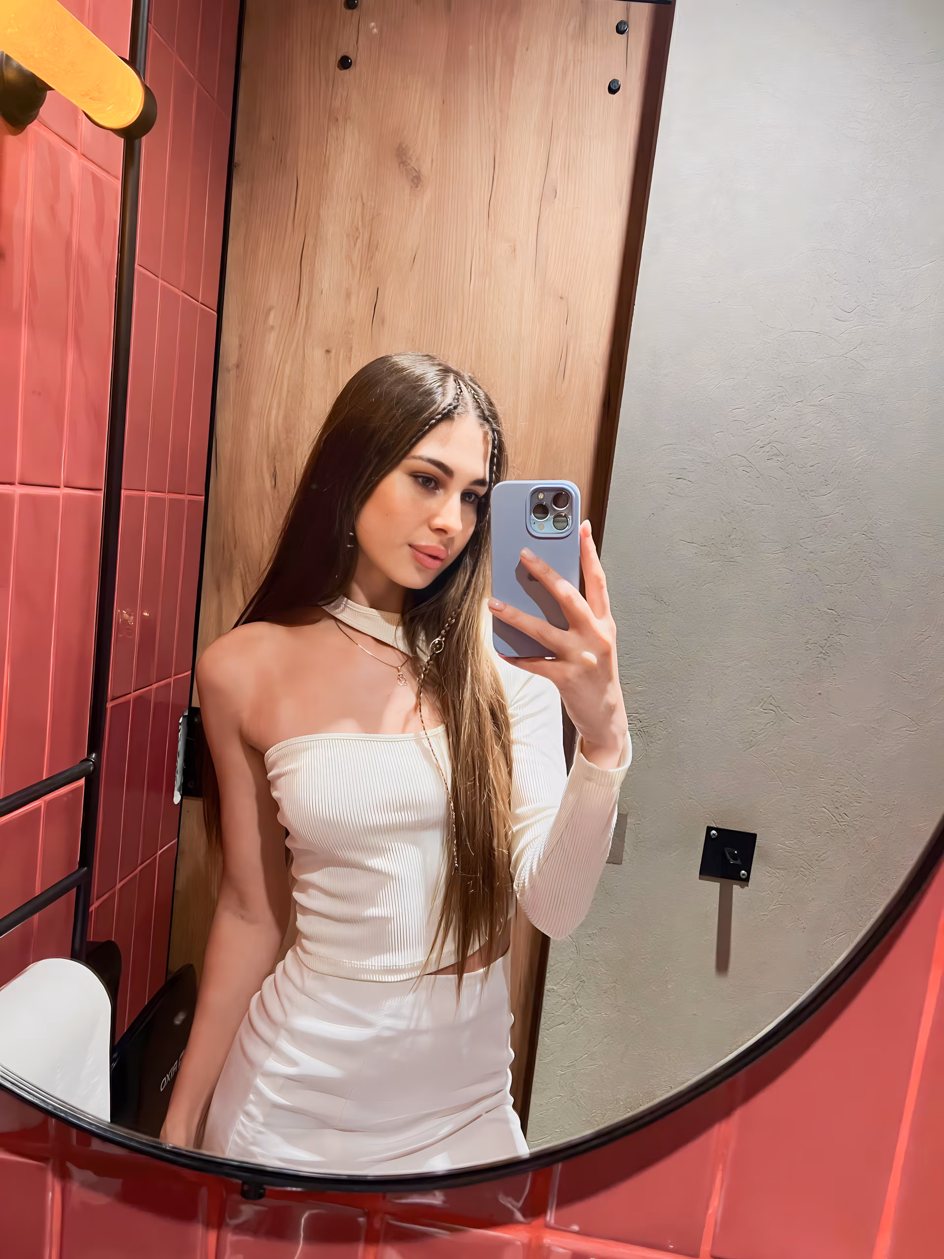 Diana 25 Dnipro  Ukraine Searching for my fairy tale prince to make me a bride