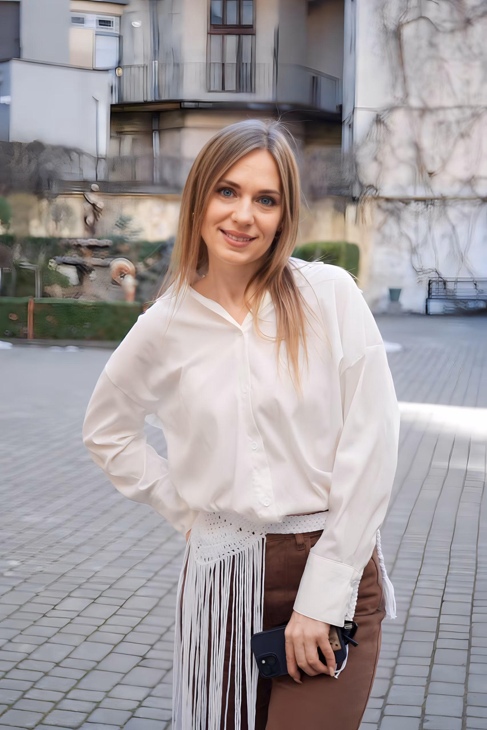 Yulia 40 Lutsk  Ukraine Seeking a man who values family and wants a bride