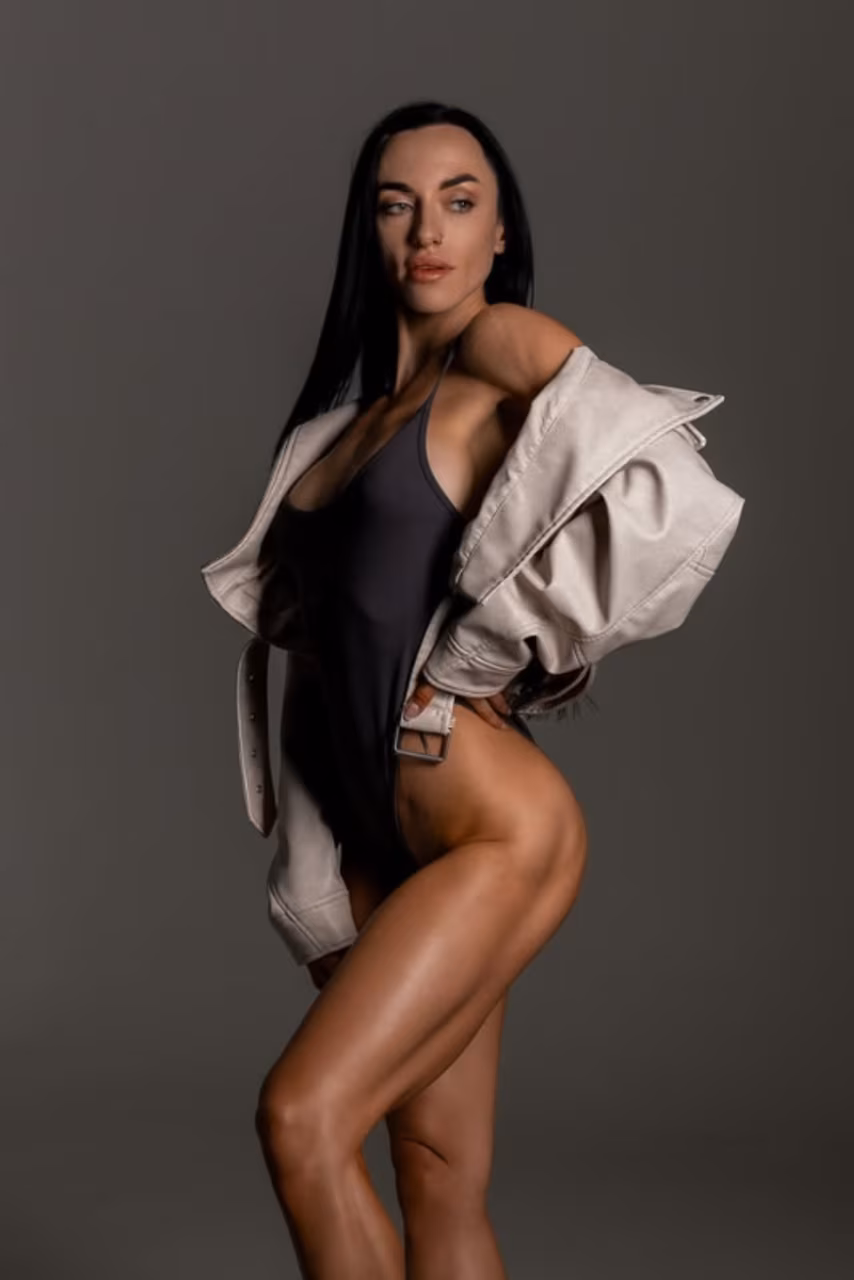 Viki 31 Sofia Bulgaria Seeking a man who values family and wants a bride