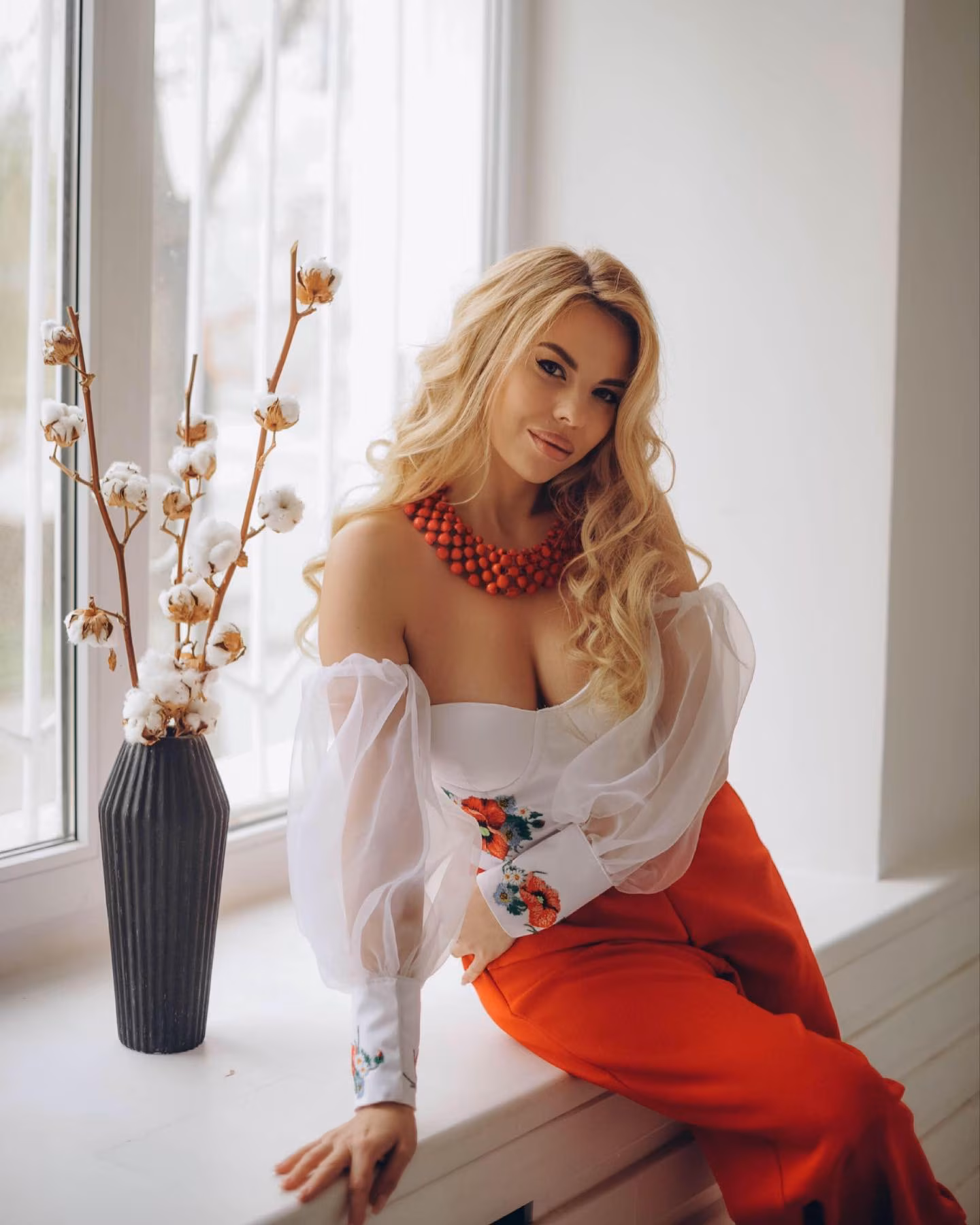 Victoriia 37 Nikolaev Ukraine Seeking a man with old fashioned values to be his bride