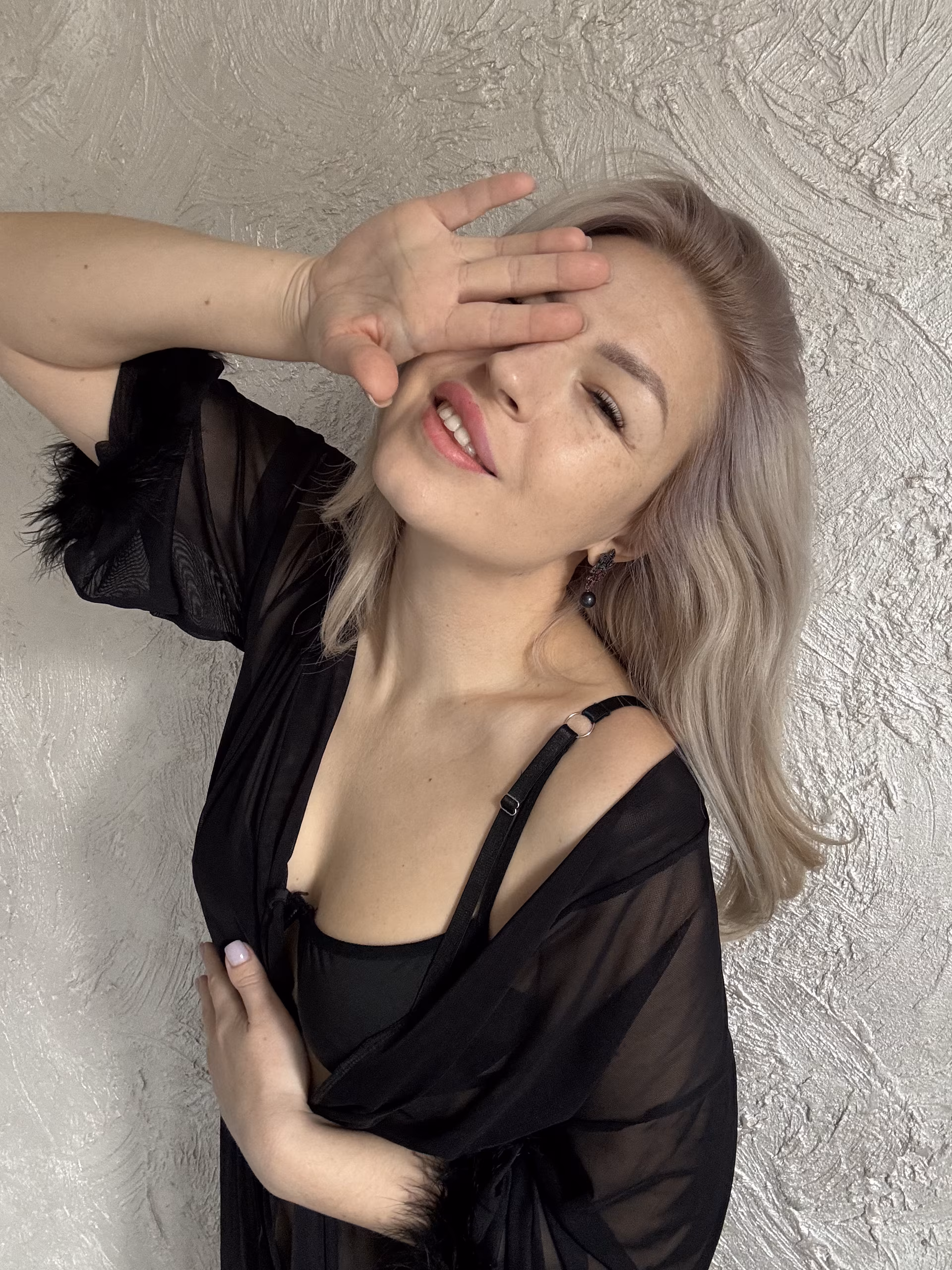 Alena 39 Kryvyi Rig Ukraine Want to find my other half and become a bride