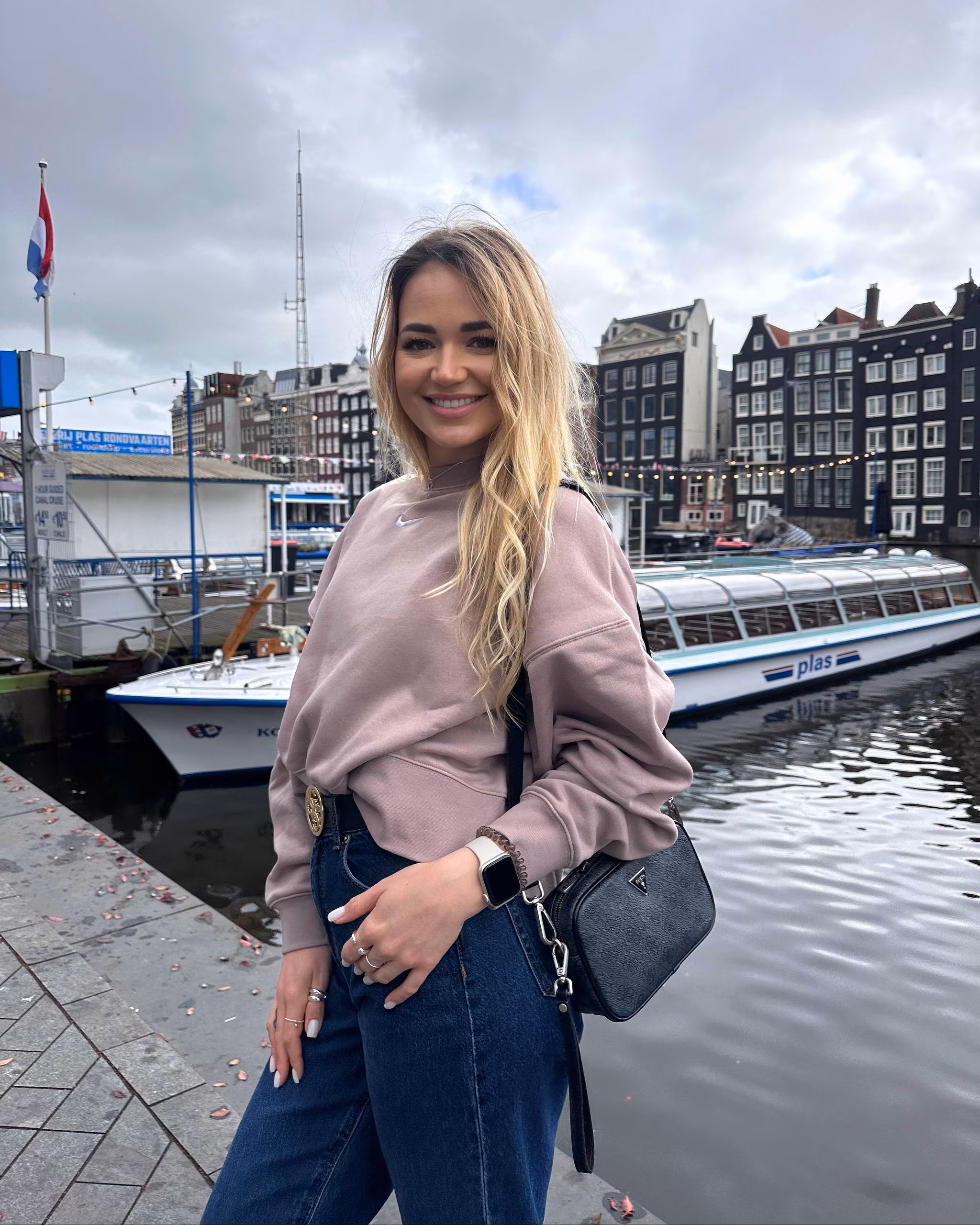 Dariia 31 Warsaw Poland Want to find my other half and become a bride