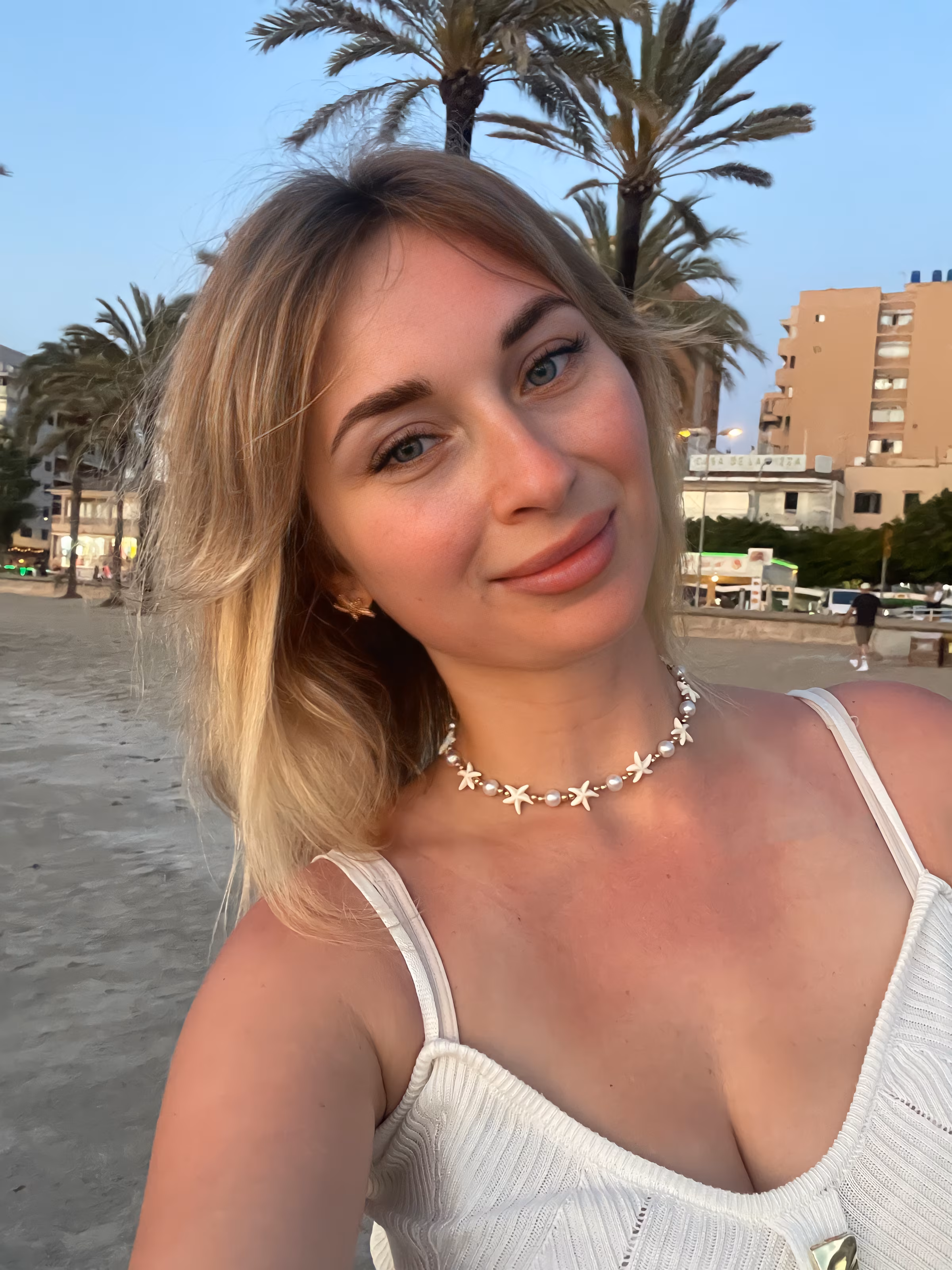 Maryna 32 Mińsk Mazowiecki Poland I am patiently waiting for you to make me your bride
