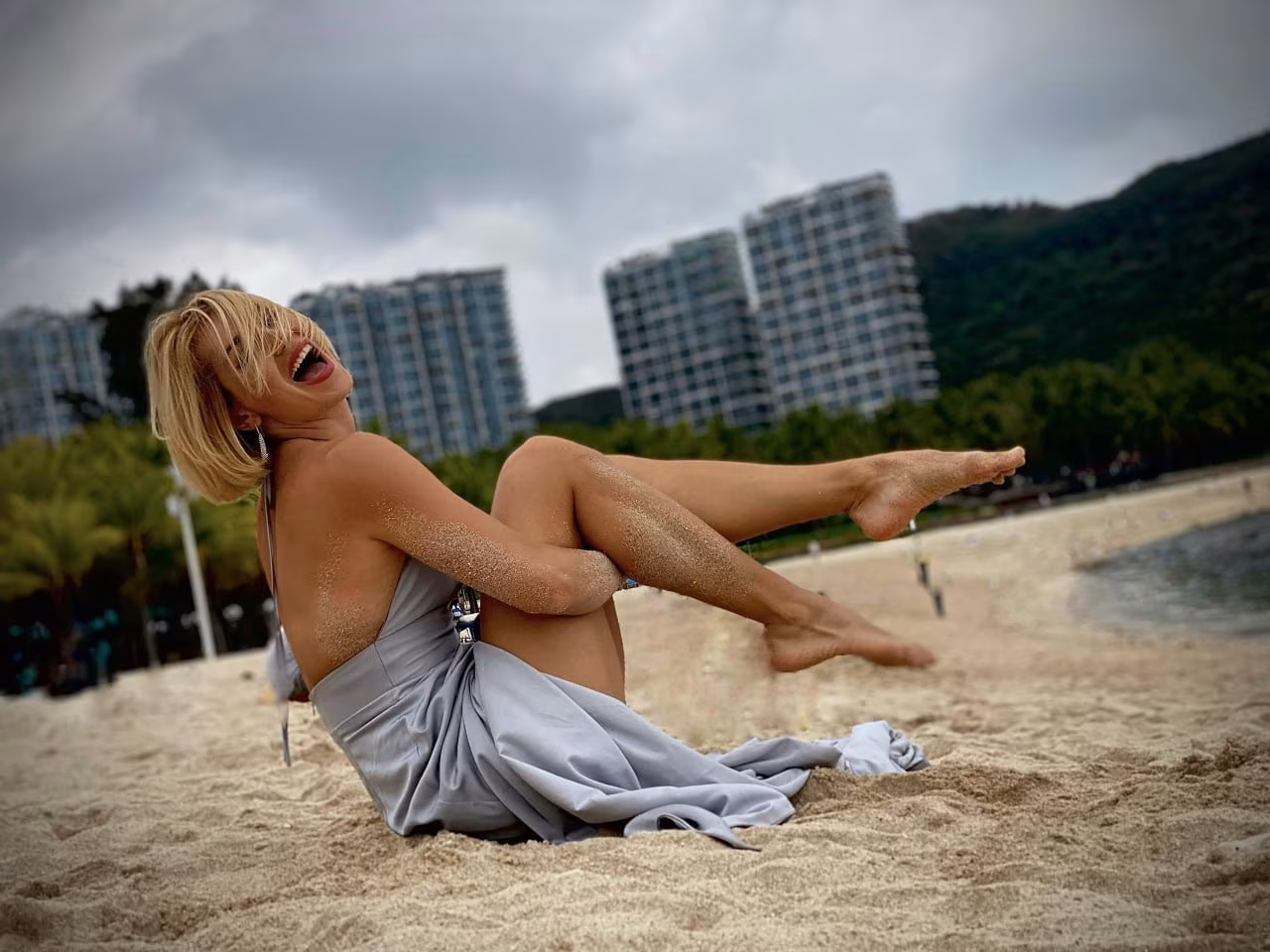 Oksana 35 Kiev Ukraine I am prepared to marry now and be your bride