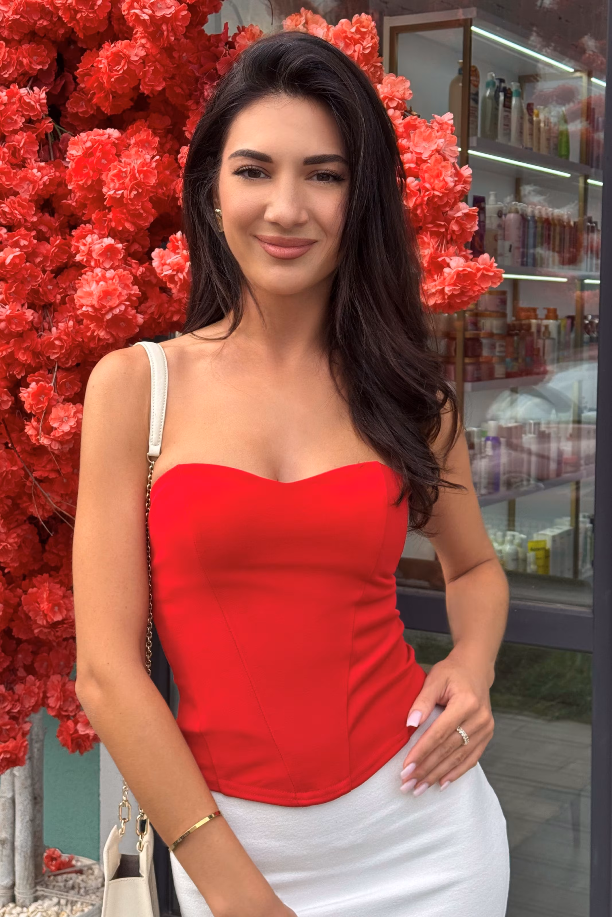 Anna 29 Kyiv  Ukraine I believe in a happy marriage as your bride
