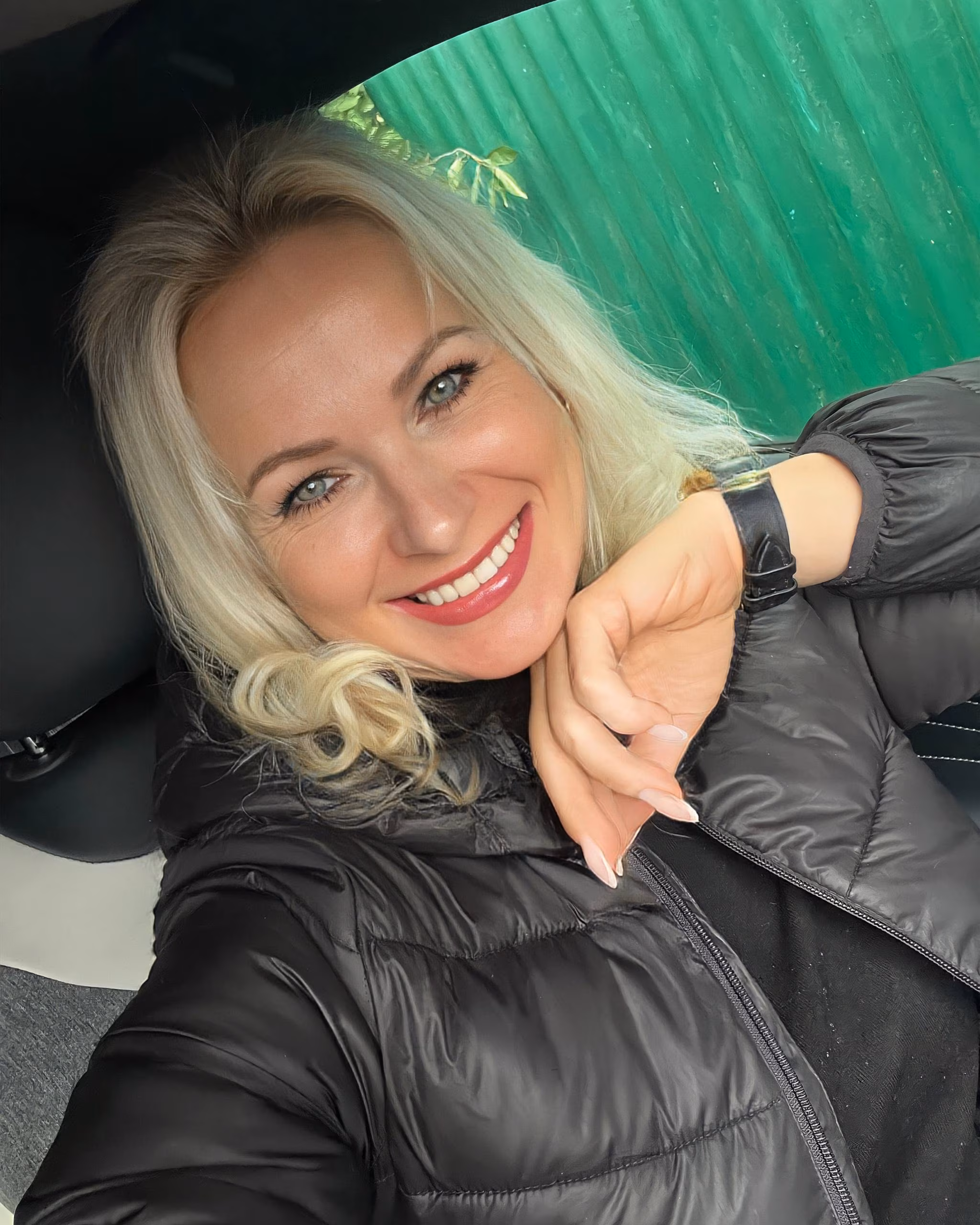 Sveta 49 Ukrainka Ukraine Looking for a thoughtful husband to be his bride