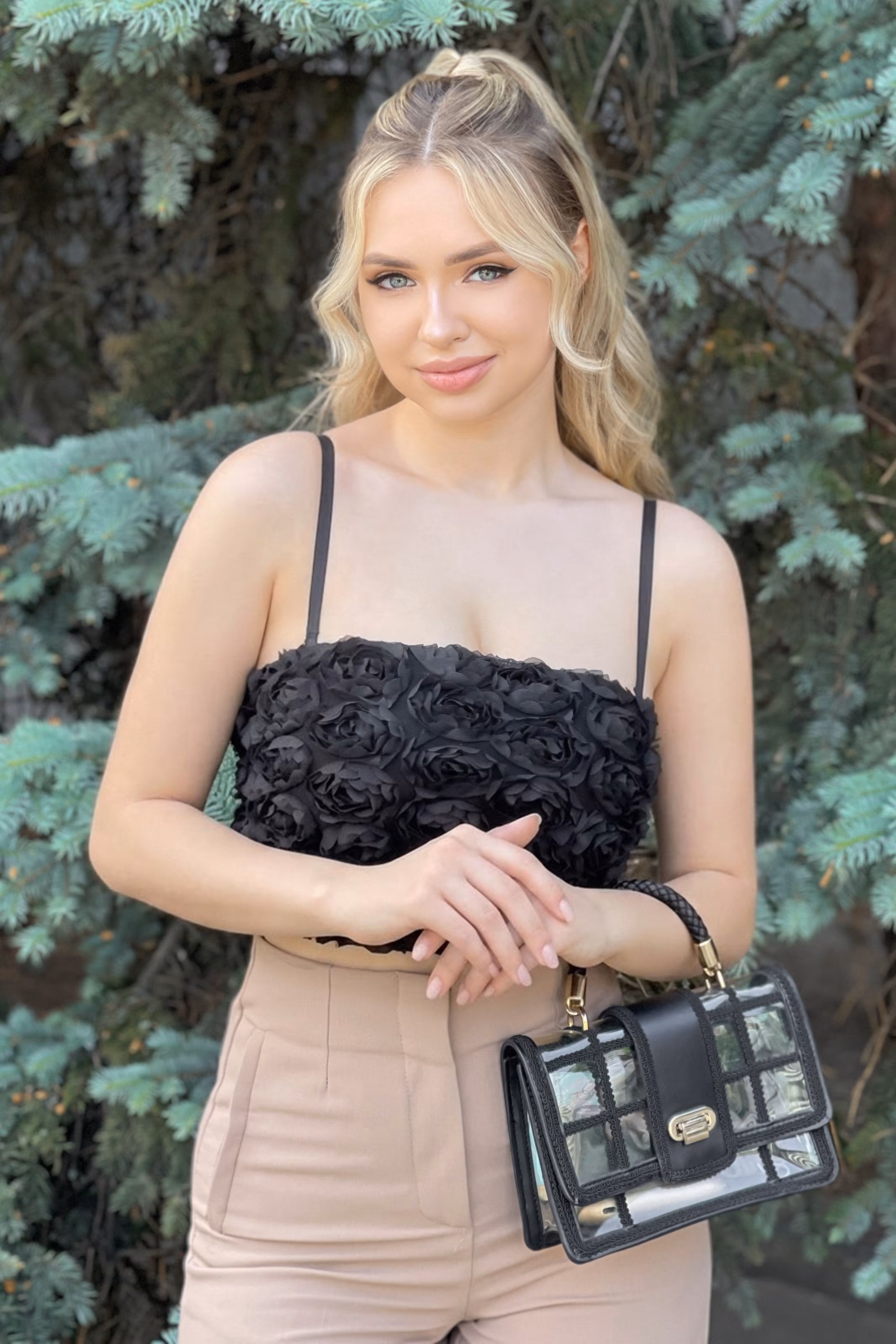 Elena 26 Kyiv  Ukraine Looking for my perfect soulmate to make me a bride