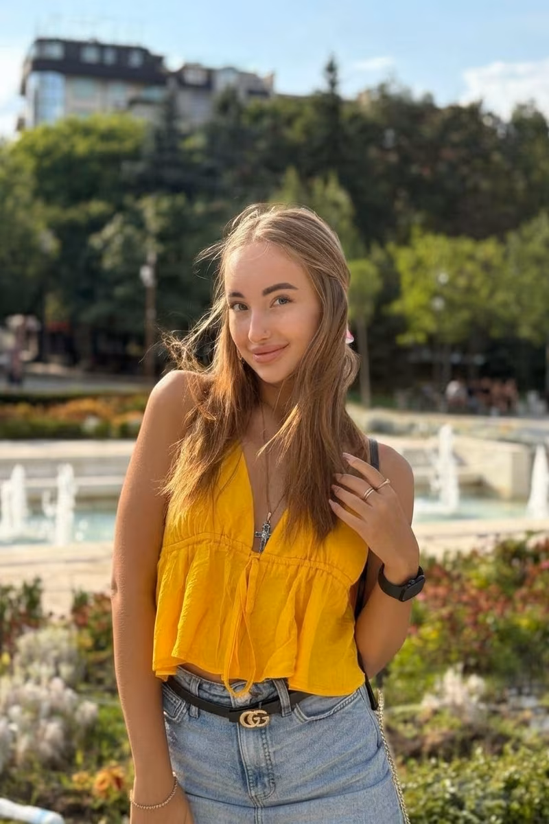 Elizaveta 28 Sofia Bulgaria Ready to be your pillar of support as your bride