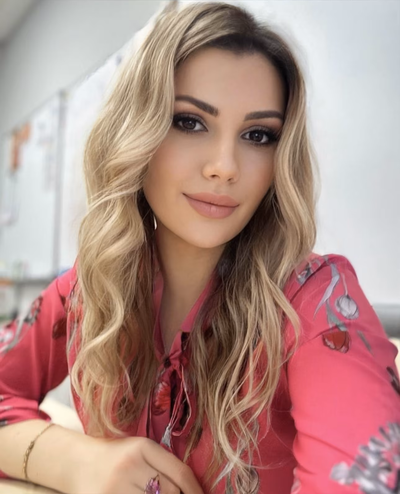 Maryna 36 Beijing/Kyiv China Searching for genuine true love and to be a bride