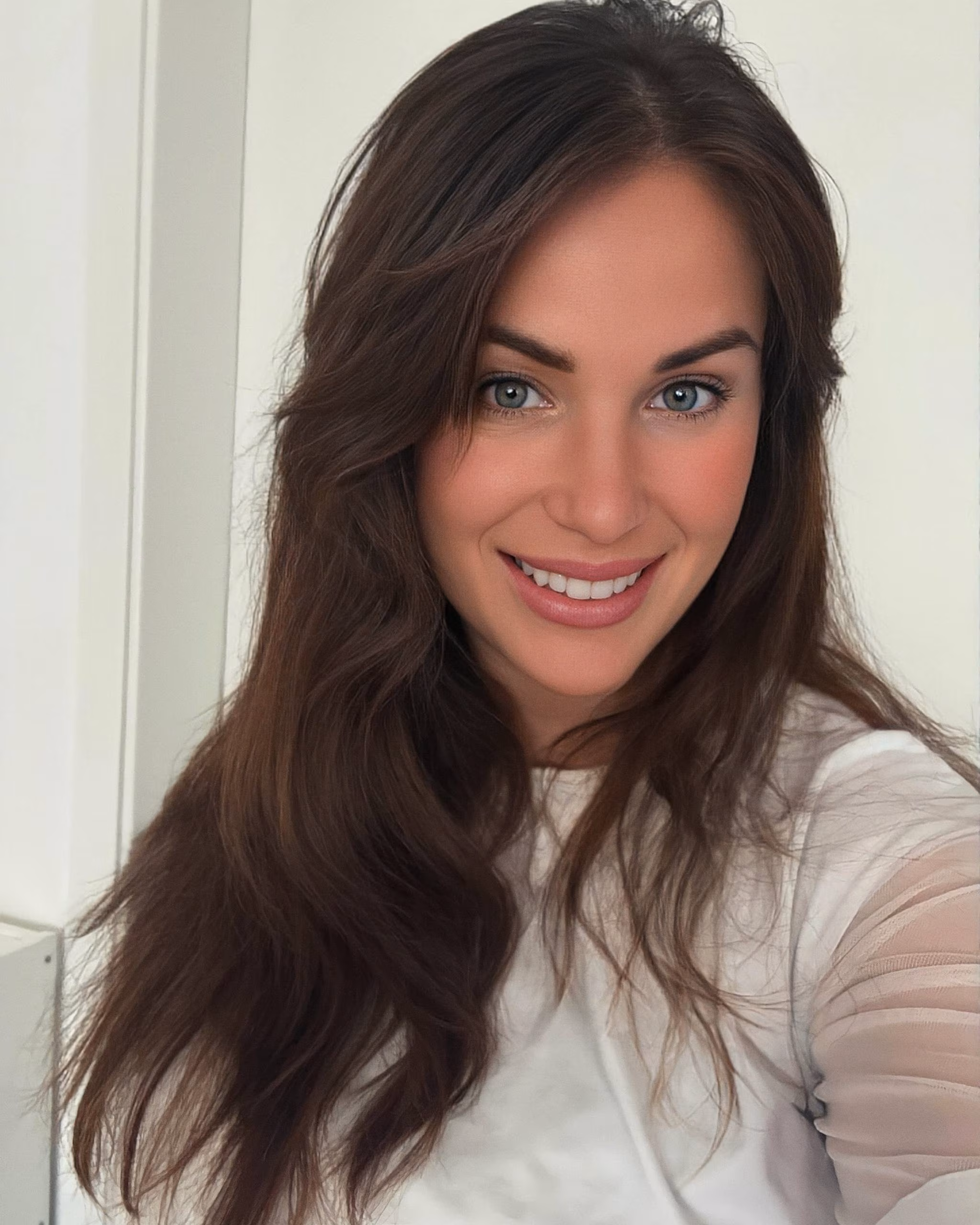 Mariia 35 Munchen Germany Searching for my fairy tale prince to make me a bride