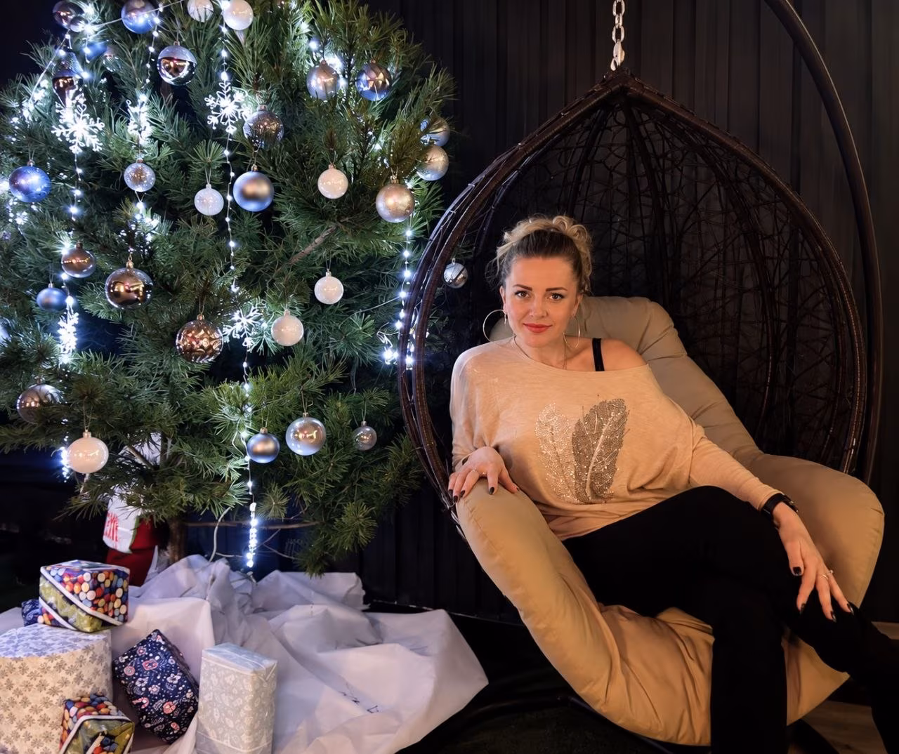 Yuliia 43 Dnipro Ukraine Seeking a reliable and gentle man to be his bride