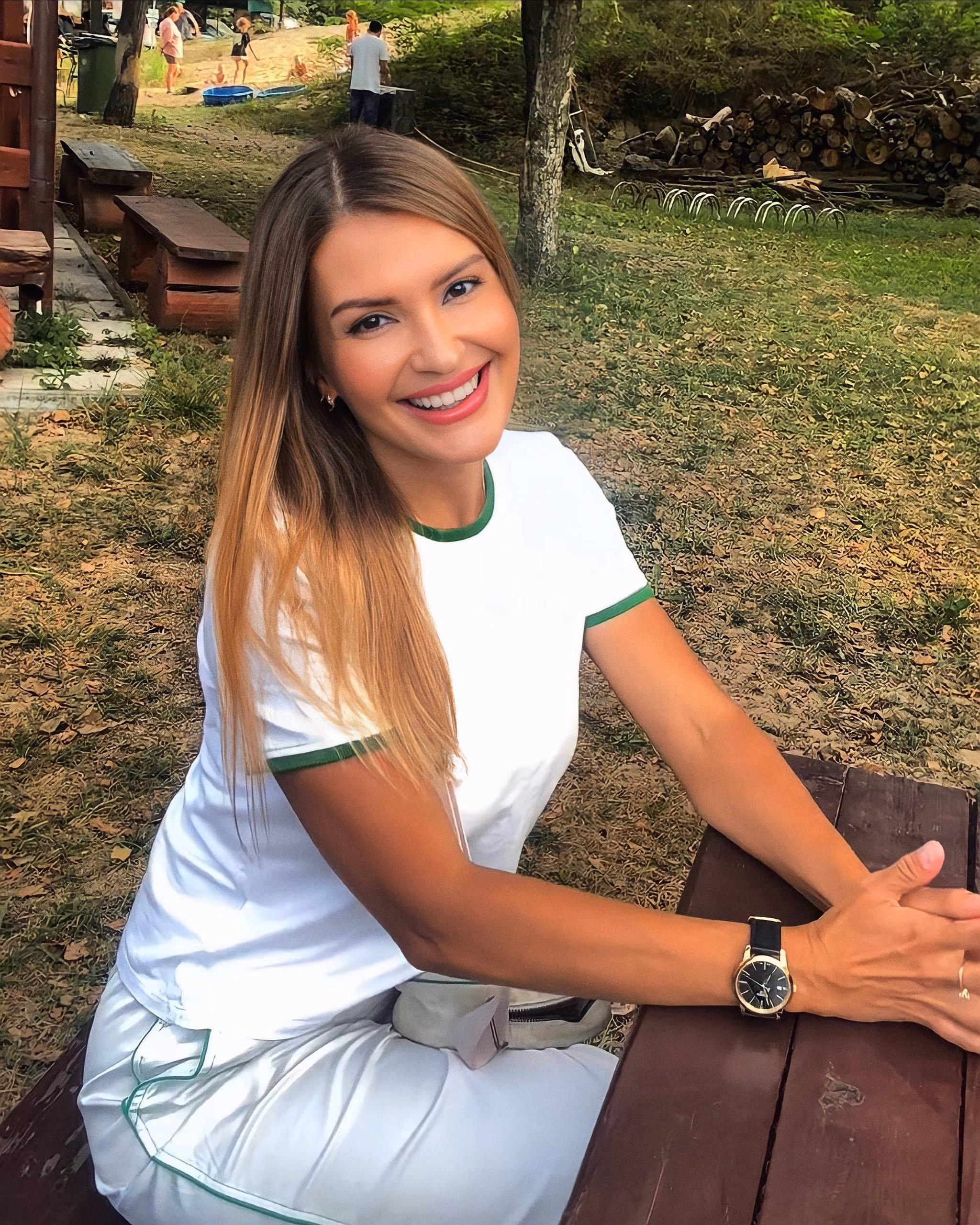 Tetiana 42 Chorzów Poland I am a family oriented woman ready to be a bride