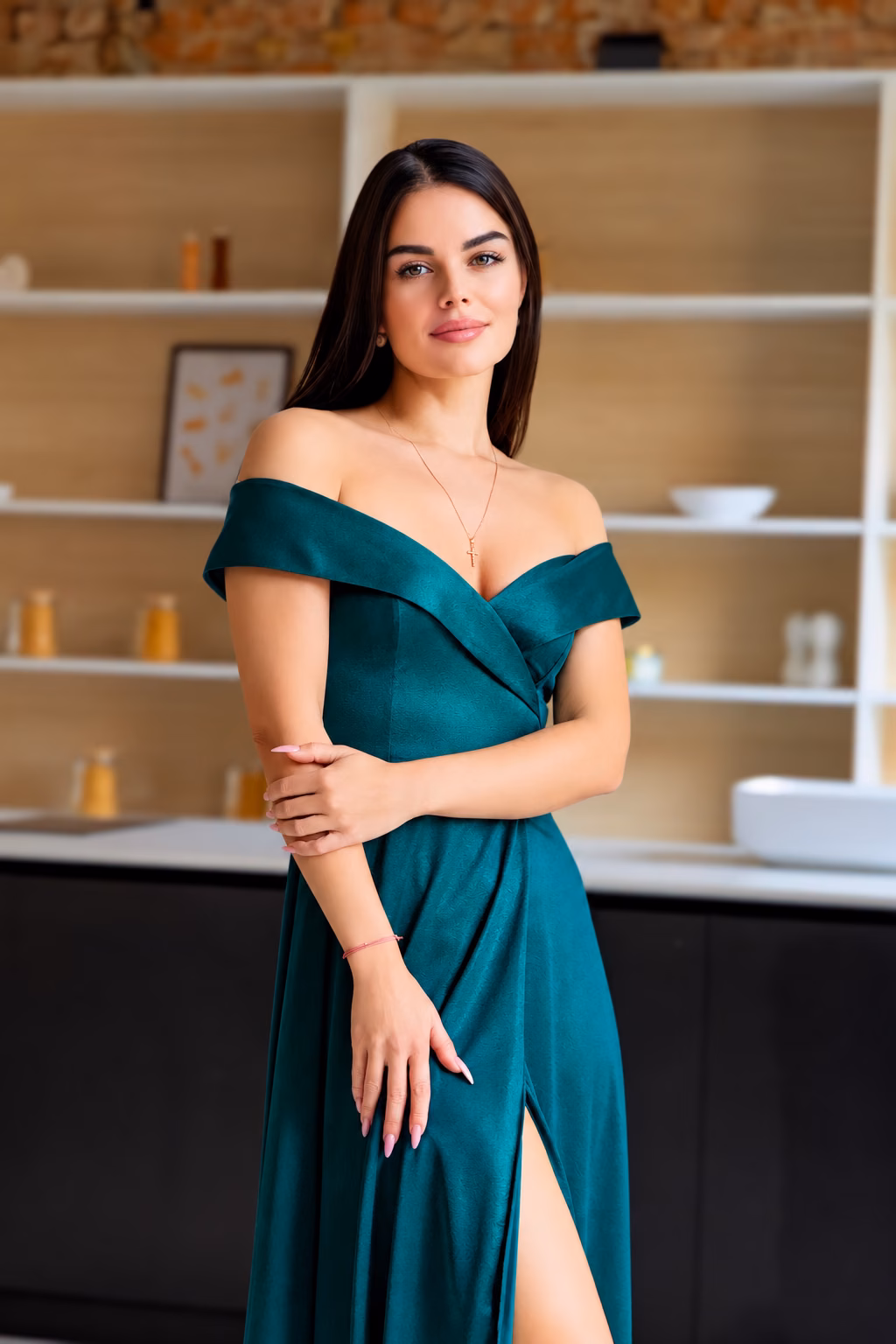 Tatiana 37 Kiev Ukraine I am a woman with strong values ready to be a bride