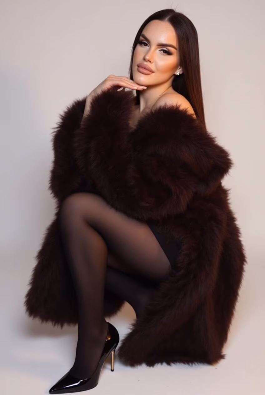 Tetiana 26 Lviv Ukraine I desire a man who respects me as his bride