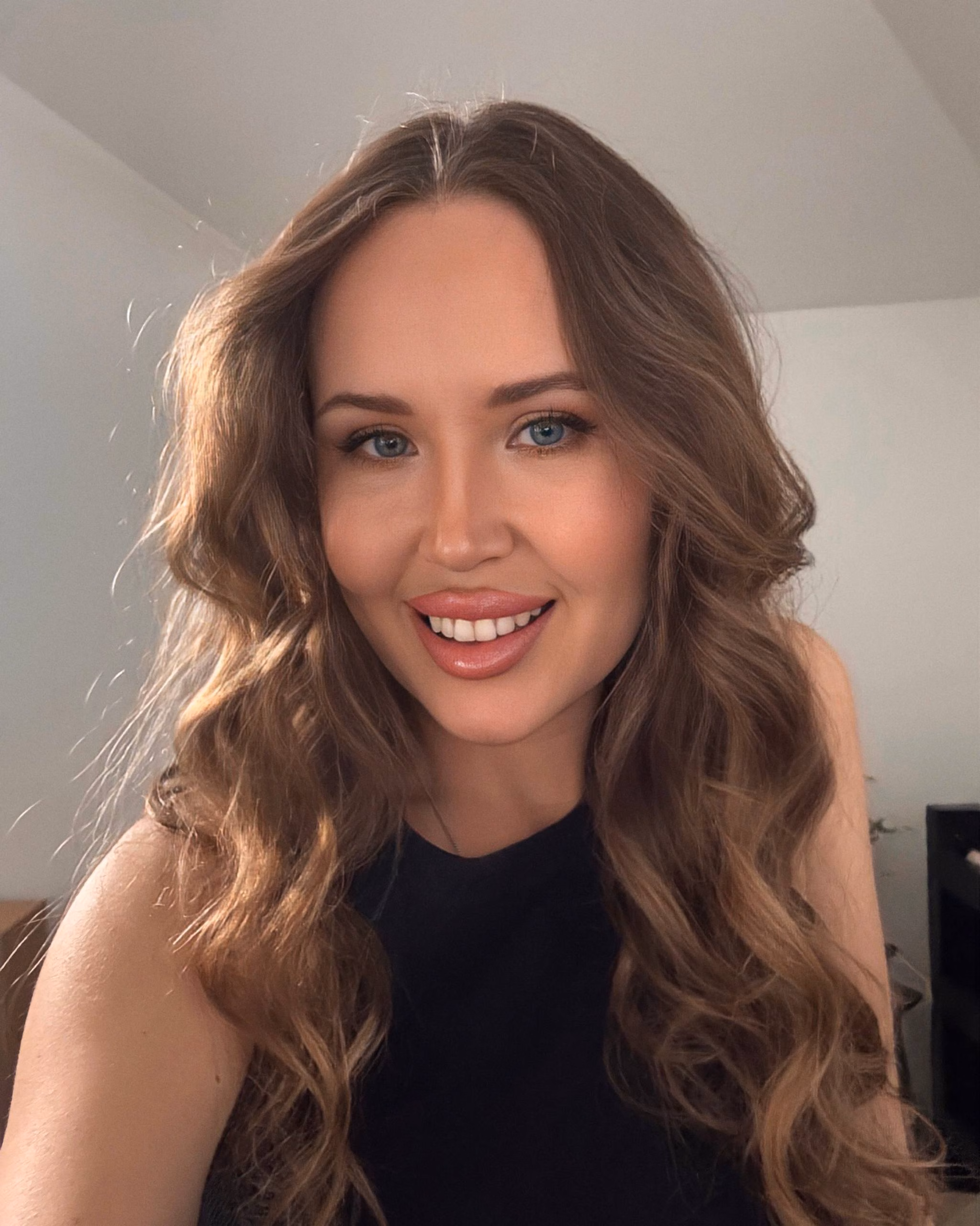Valeriia 37 Warsaw Poland Looking for a caring provider to make me his bride
