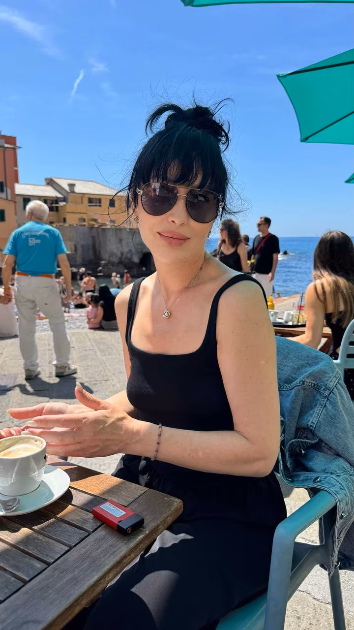Alisa 48 Milan Italy Looking for a man with pure intentions to be his bride