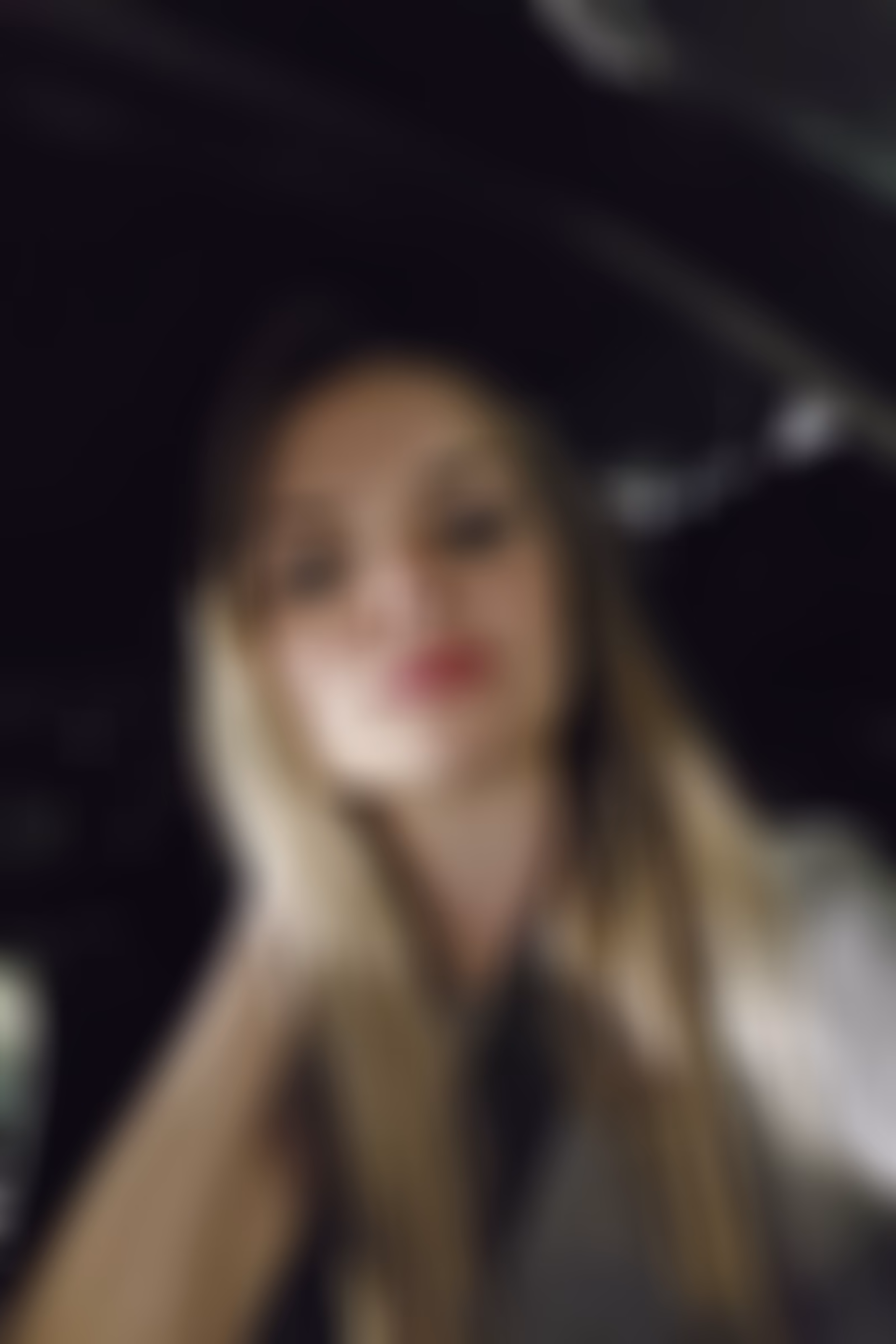 Alena 35 Kyiv Ukraine Looking for a serious commitment to become a bride