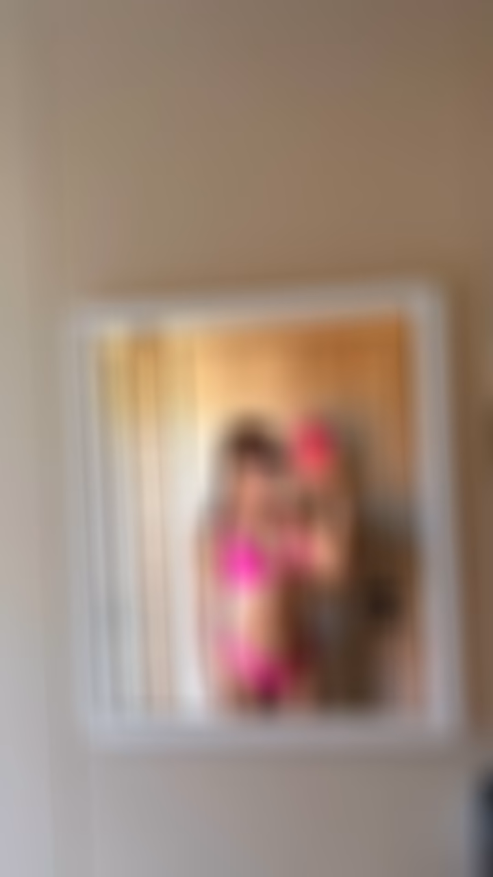 Yana 21 Novovolynsk Ukraine Looking for a true gentleman to be his bride