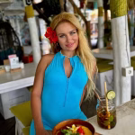 Elina 32 Hamburg Germany Looking for my best friend and lover to be his bride