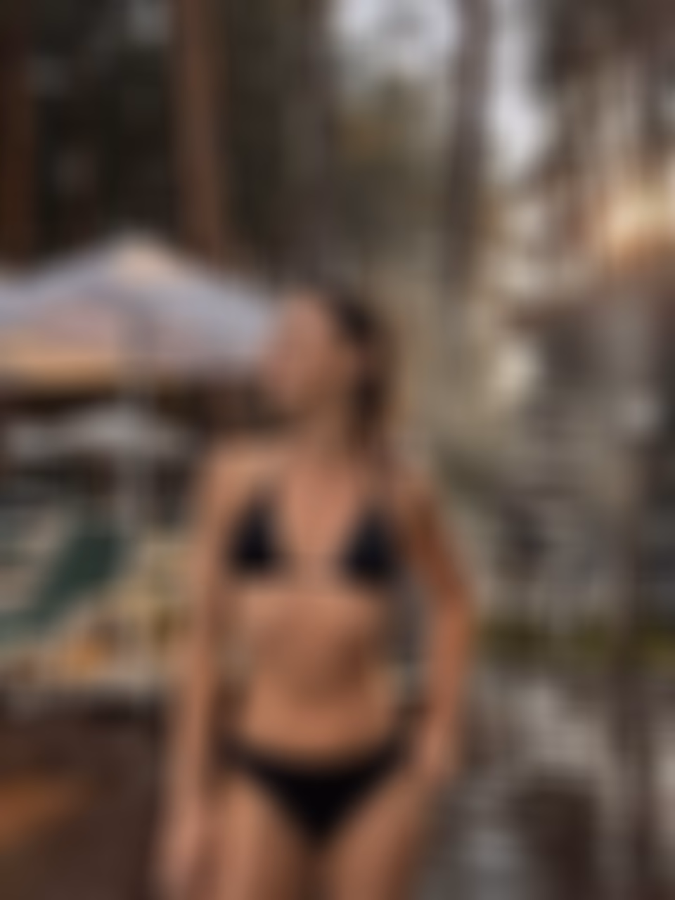 Angela 38 Naples Italy Looking for my future partner to be his bride