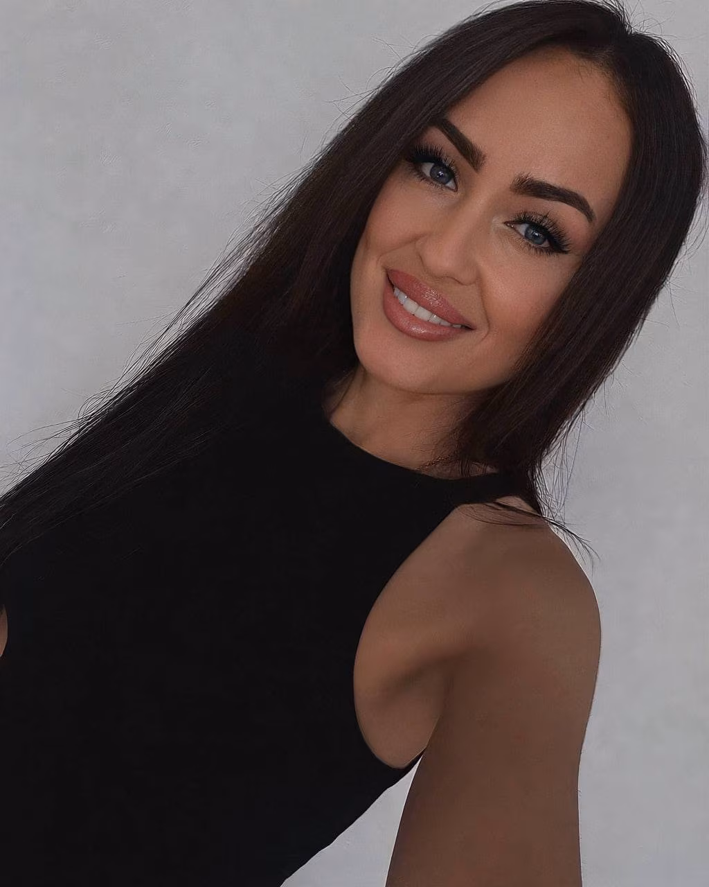 Irina 35 Kyiv  Ukraine Looking for my one and only love to be his bride