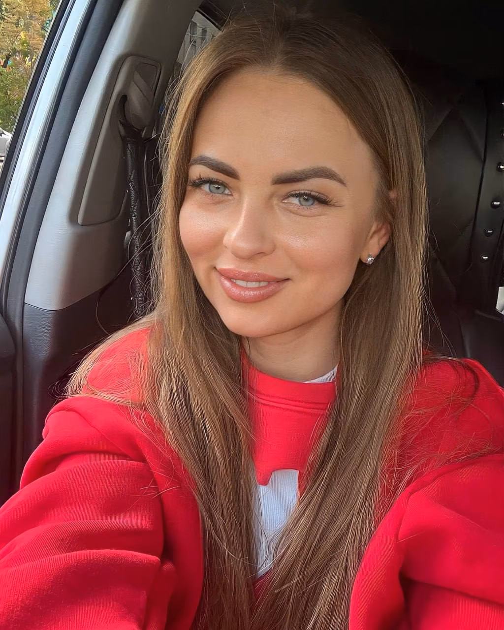 Olga 39 Warsaw Poland Looking for my true companion to be his bride