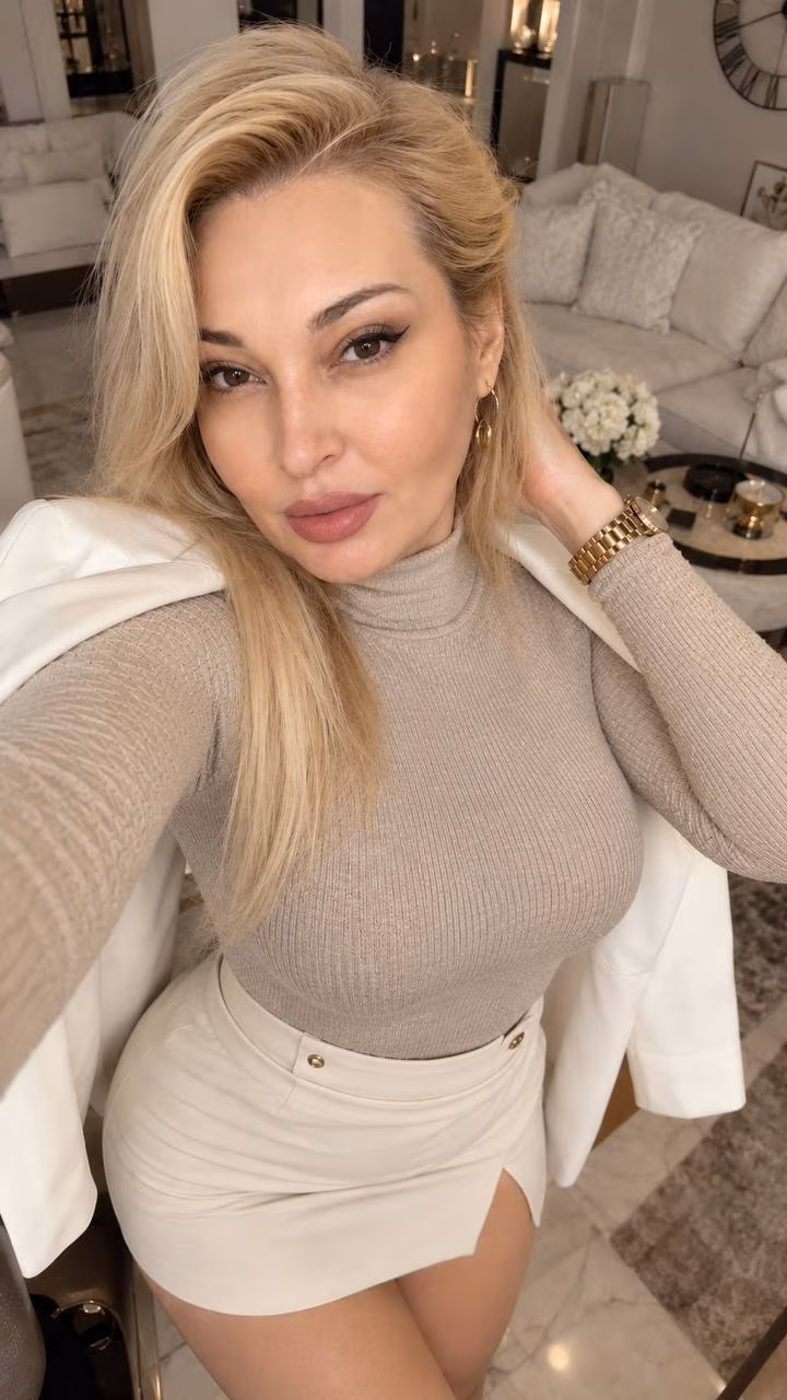 Olena 42 Kyiv Ukraine Ready to find happiness together as your bride