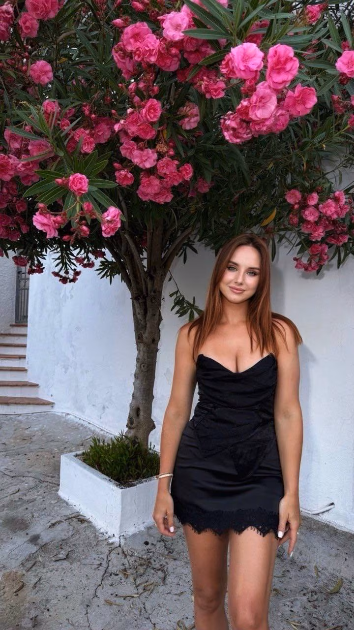Oksana 31 Frankfurt am Main Germany Ready to share everything with you as your bride