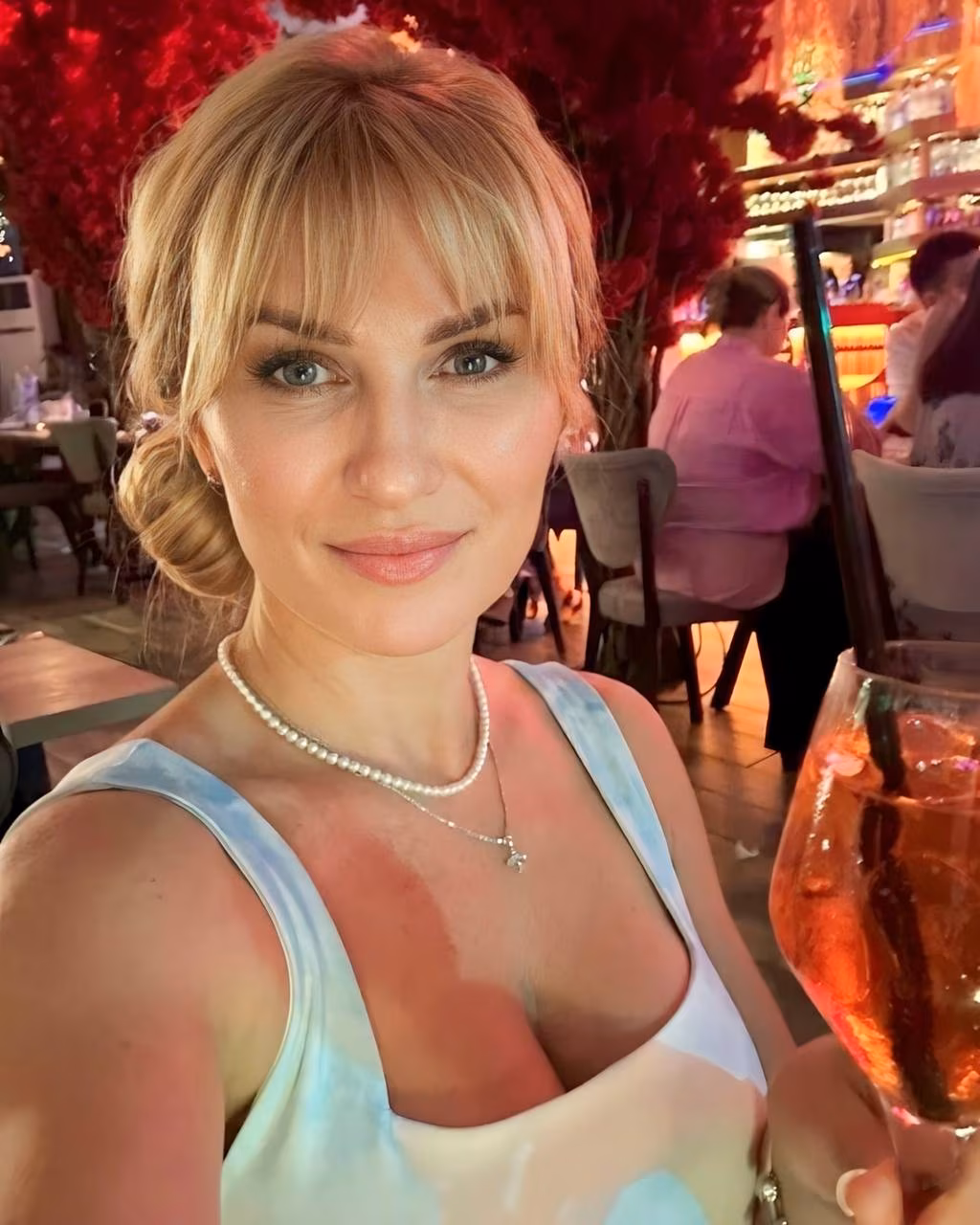 Irina 44 Prague Czech Republic Ready to share everything with you as your bride